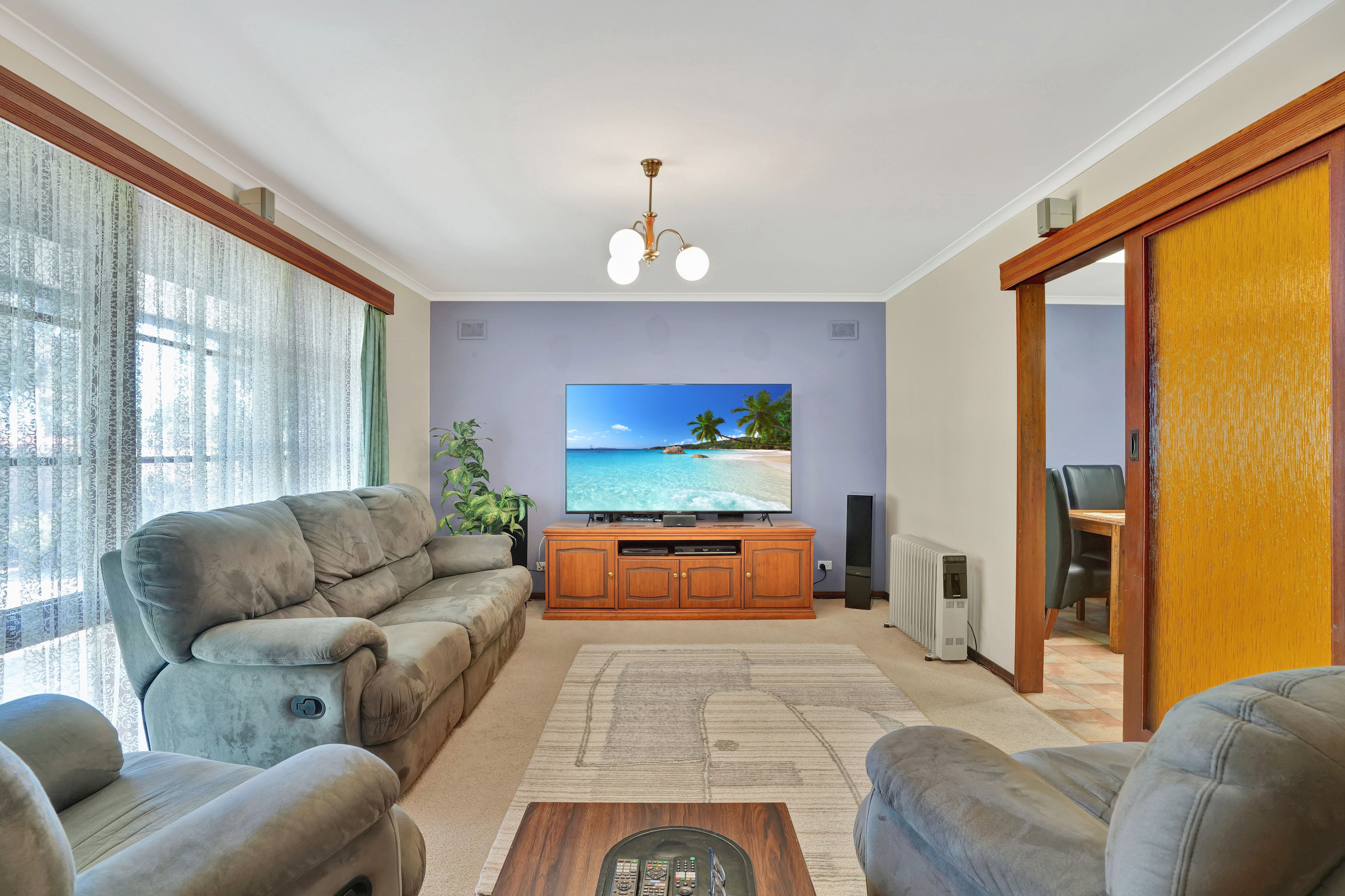 70 Saints Road — photo 4 of 14