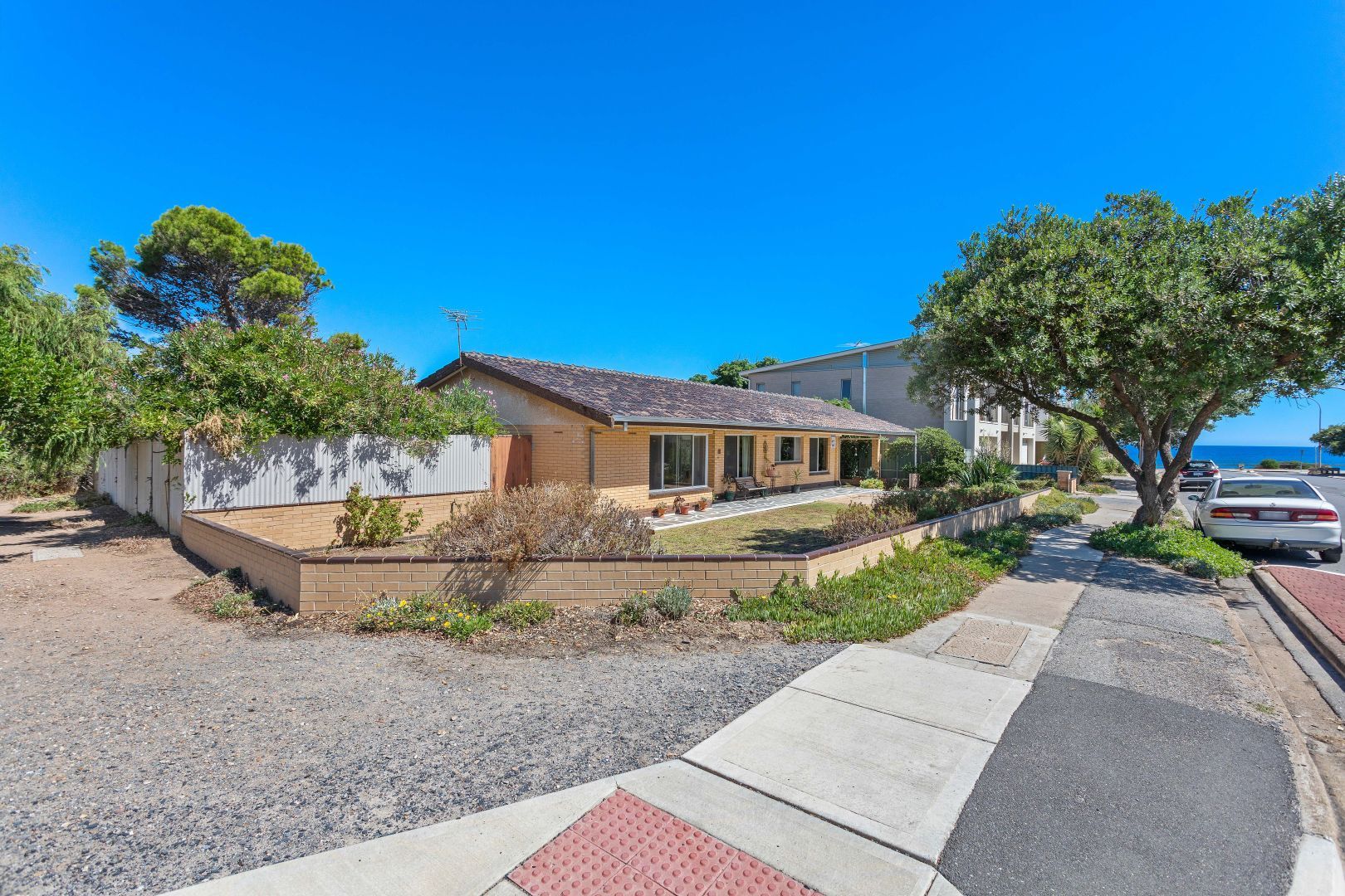 2A Gulfview Road, Christies Beach, SA 5165 Leased House Ray White