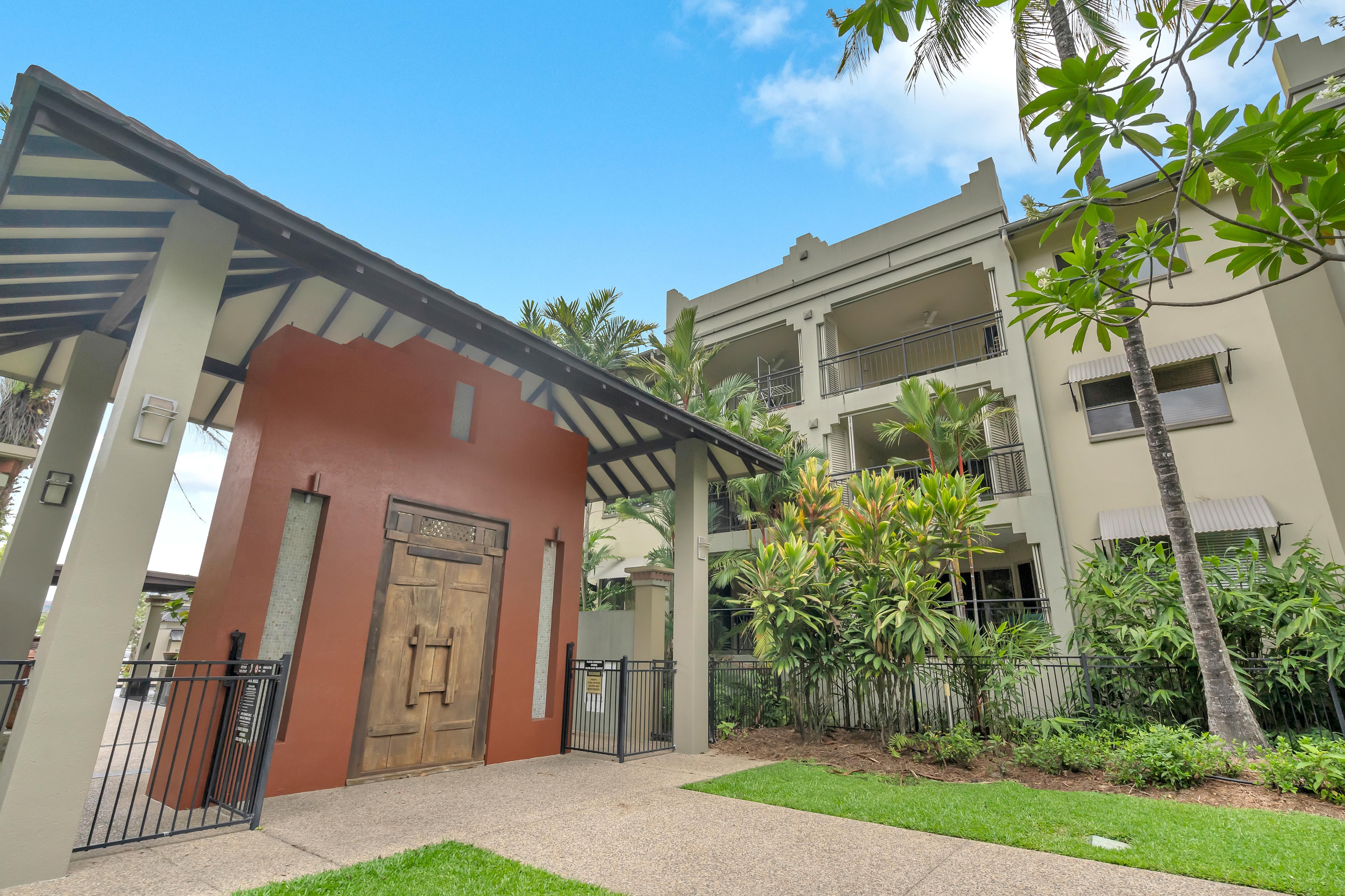 411/12 Gregory Street, Cairns North, QLD 4870