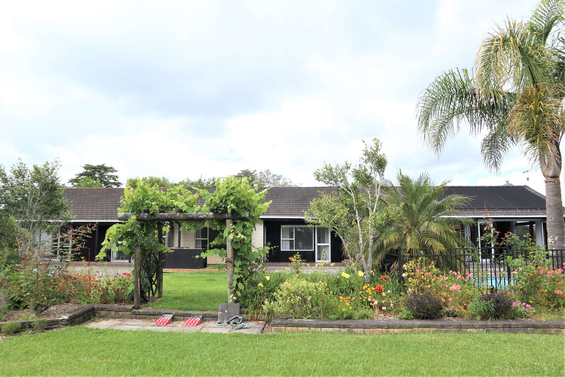 296 Taupaki Road, Taupaki, Rodney Real Estate Ray White New Zealand