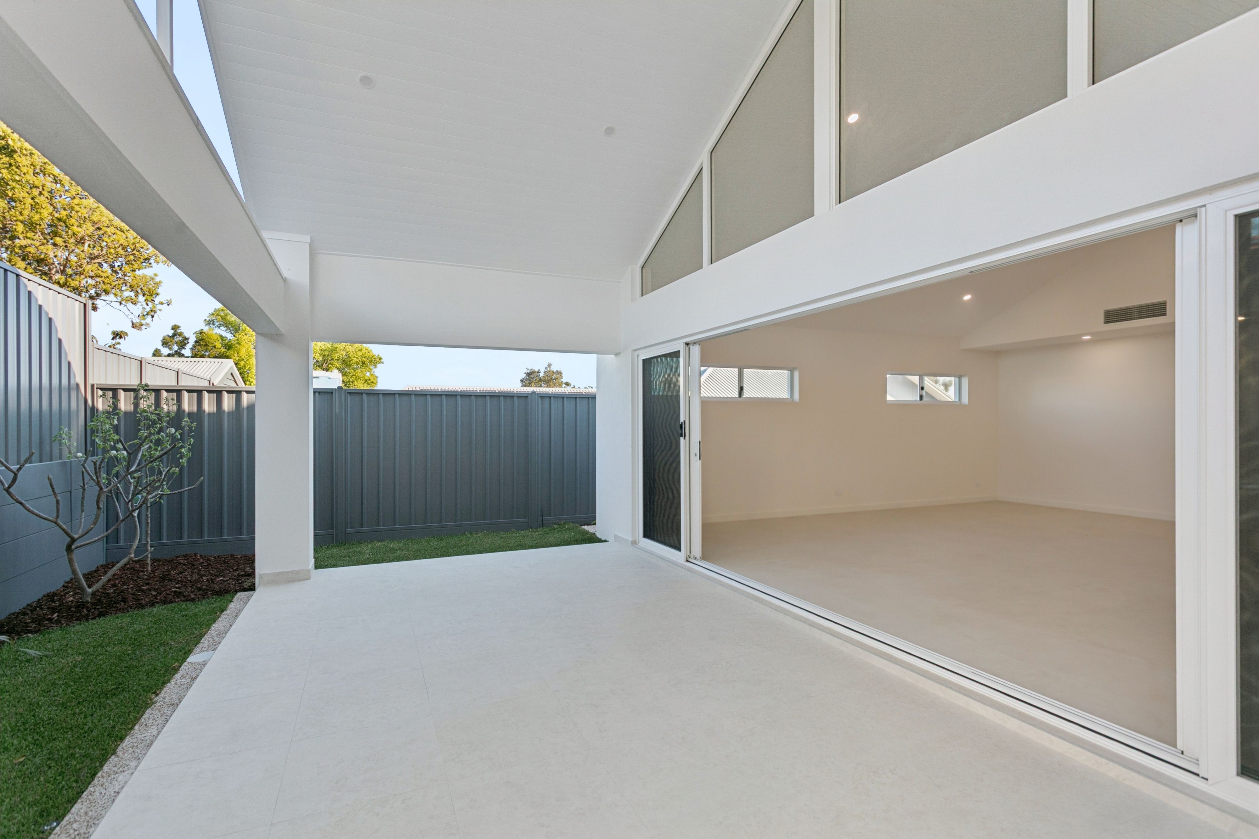 16B Strathyre Drive — photo 9 of 30