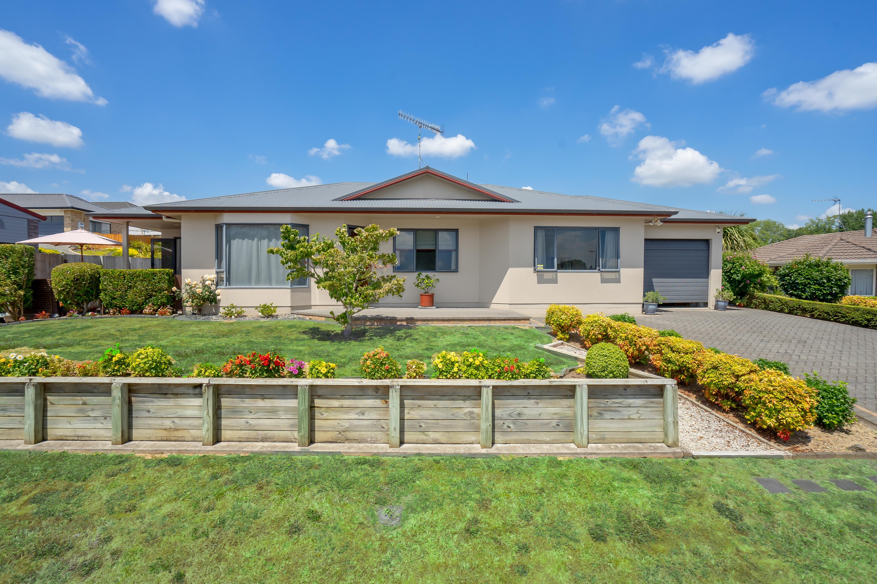 89 Dixon Road, Glenview, Hamilton City