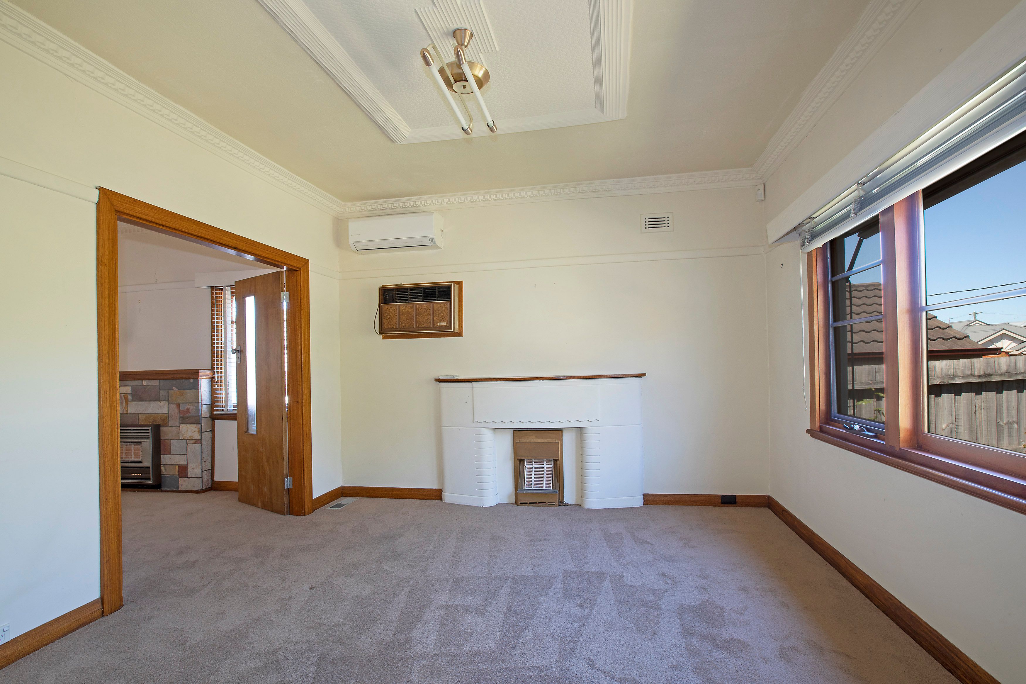 19 Collins Street, Belmont, VIC 3216