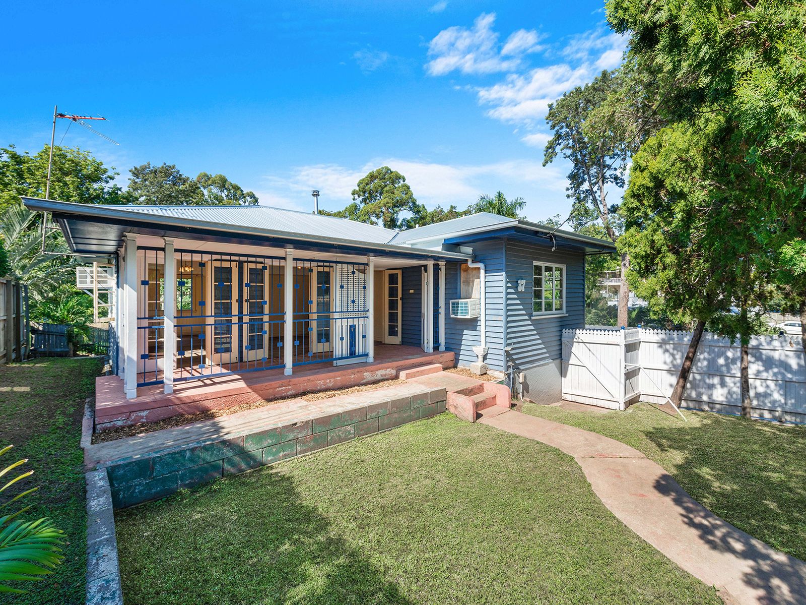 37 Dawson Street, Kalinga, QLD 4030