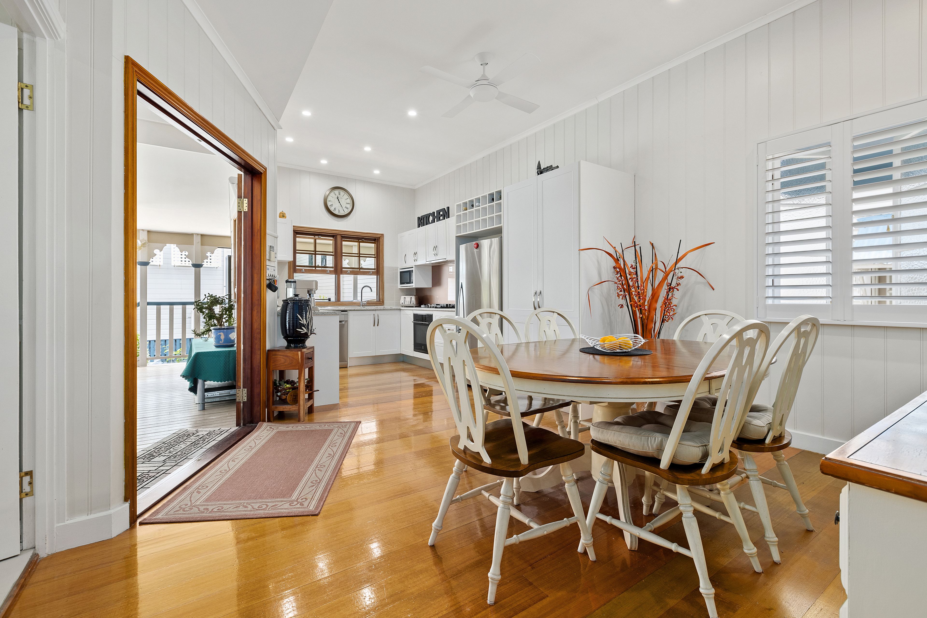 37 Salstone Street, Kangaroo Point, QLD 4169