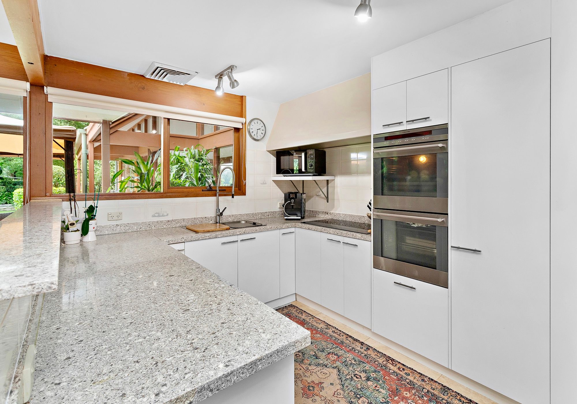 71 Boxsells Lane — photo 15 of 26