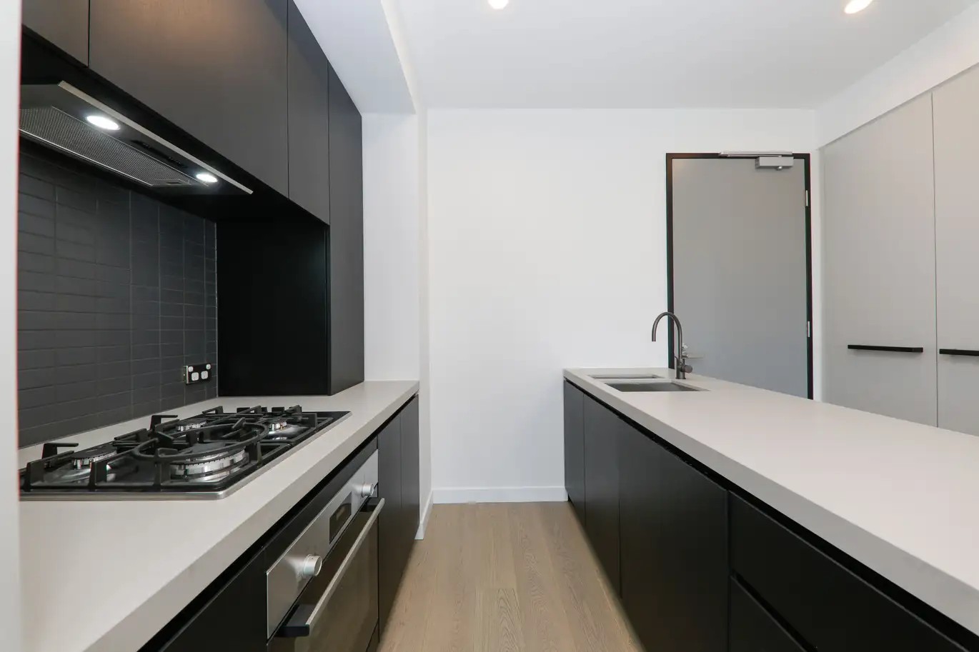 B303/1408 Centre Road, Clayton, VIC 3168