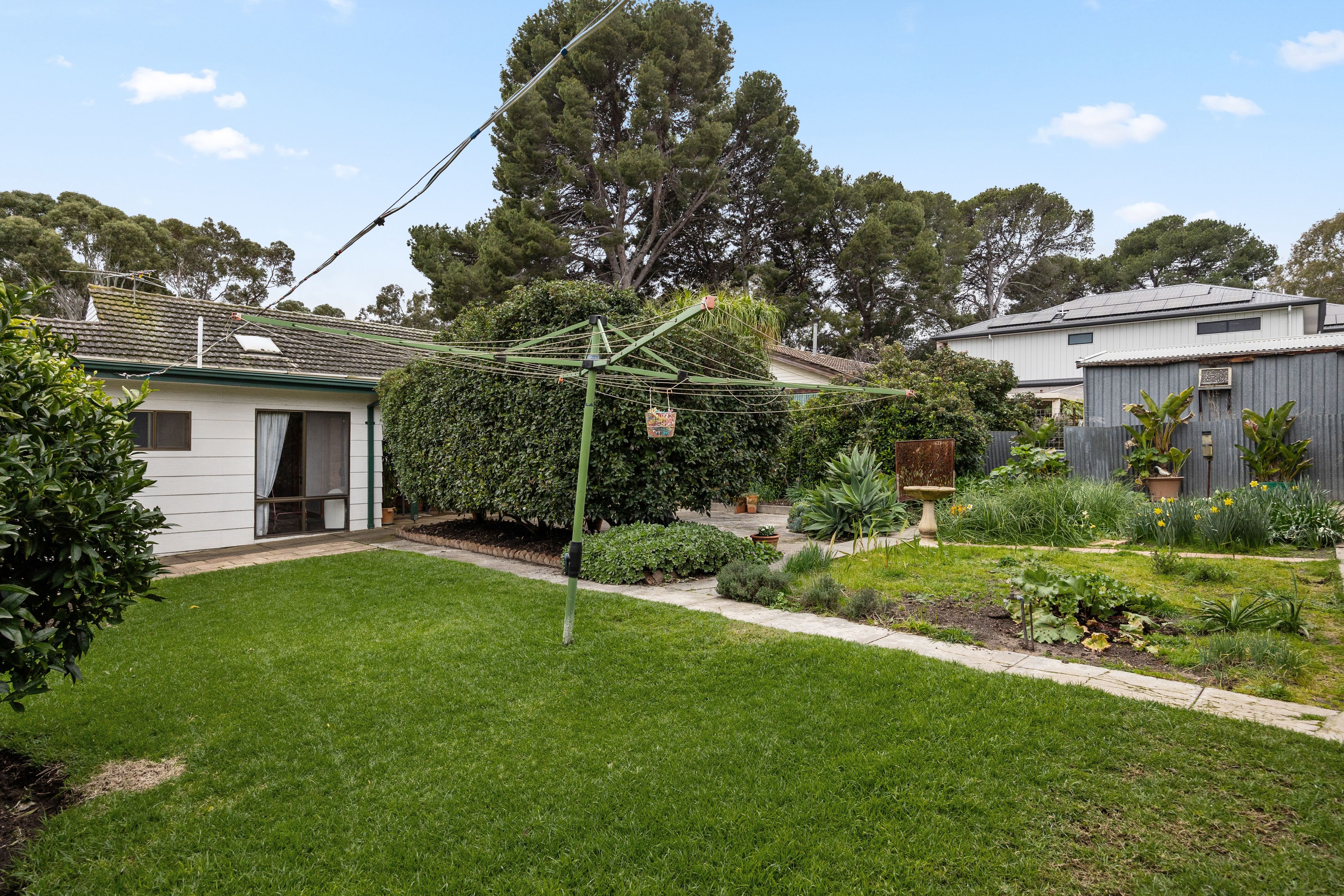 251 Lyons Road — photo 14 of 17