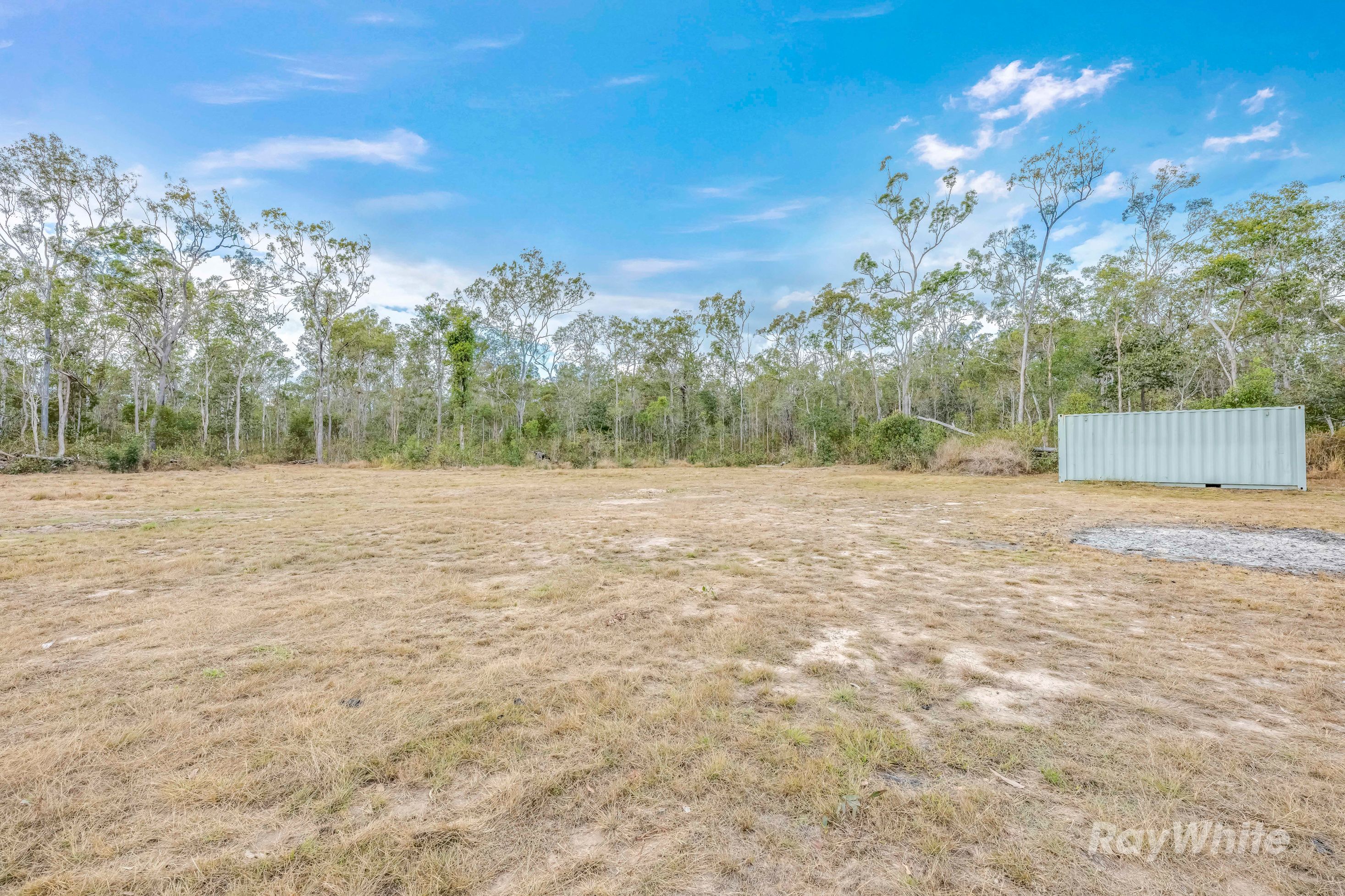 3232 Bundaberg Gin Gin Road — photo 6 of 14
