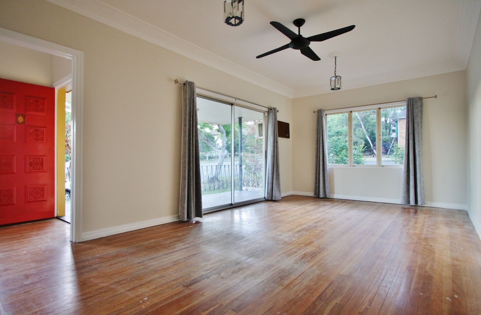 62 Greenmount Avenue, Holland Park, QLD 4121