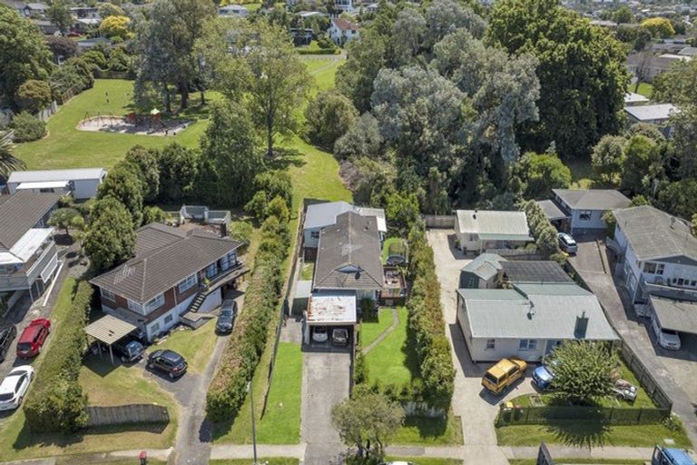 2/55 Ennis Avenue, Pakuranga Heights, Manukau City