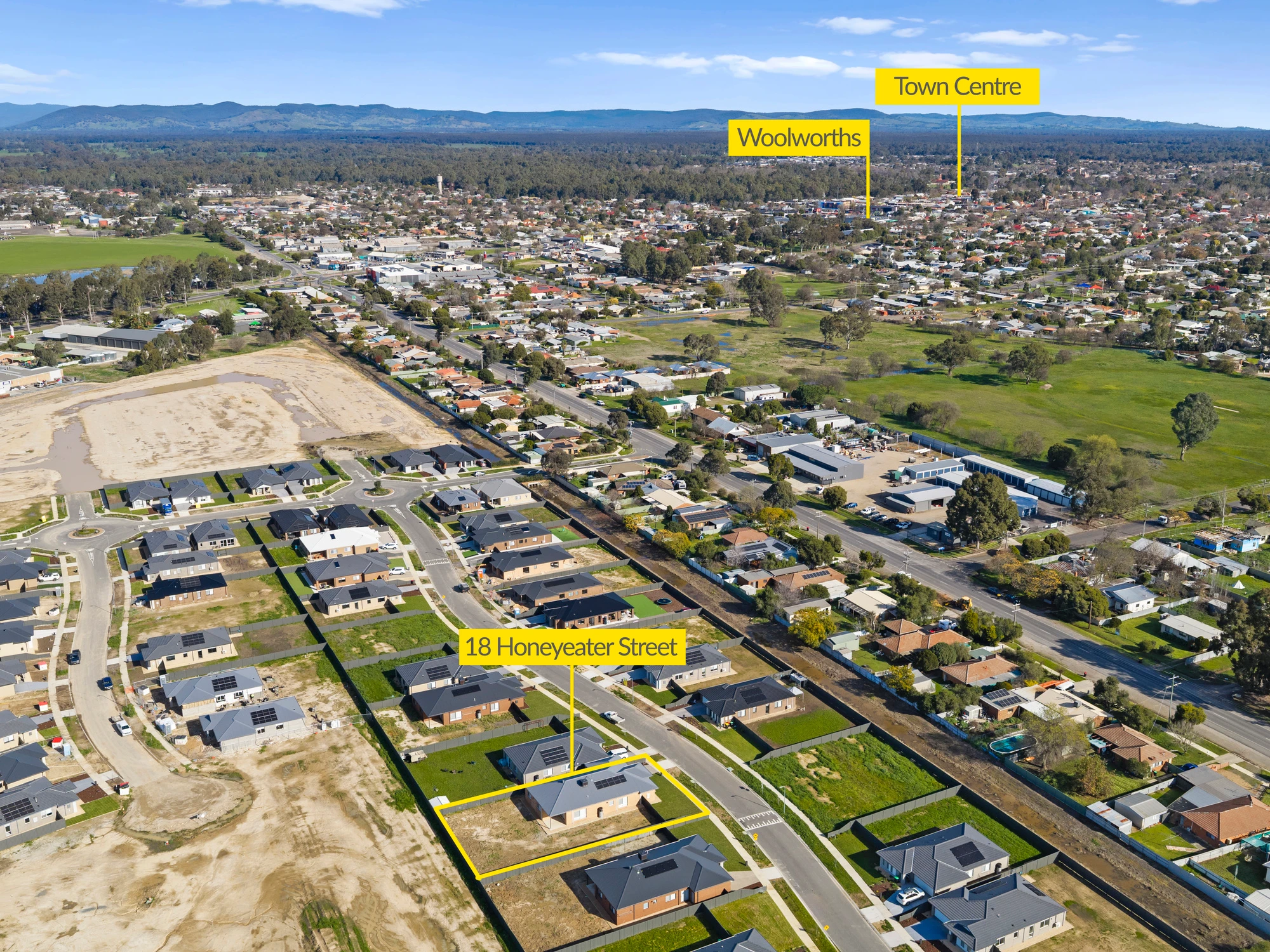 18 Honeyeater Street, Benalla, VIC 3672