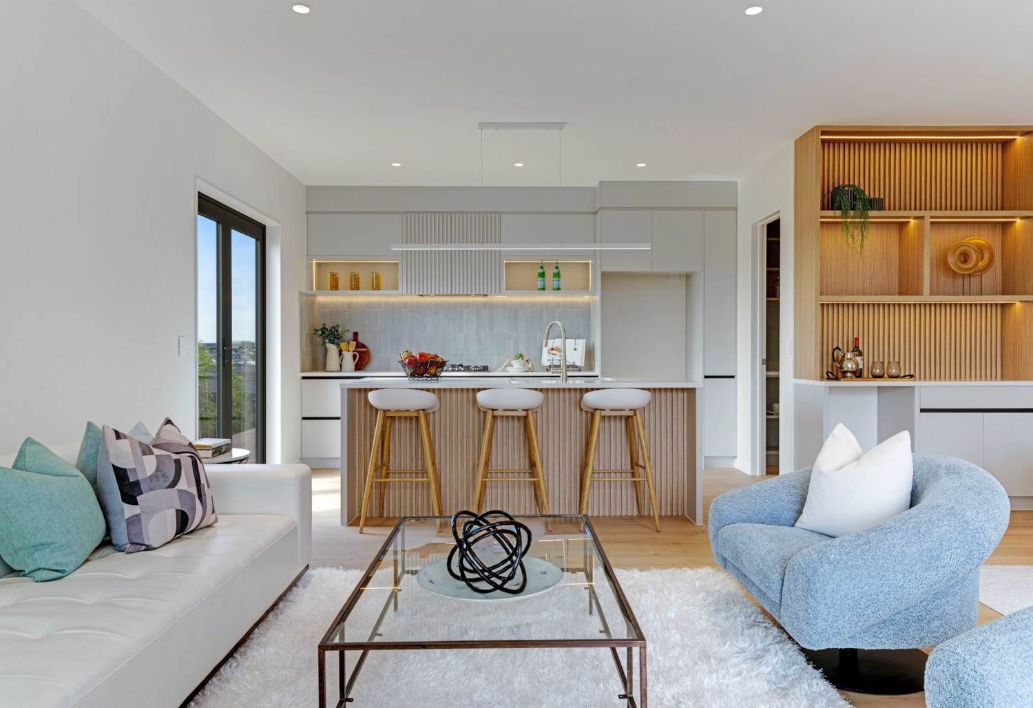 8 Lambert Road, Milldale, Auckland