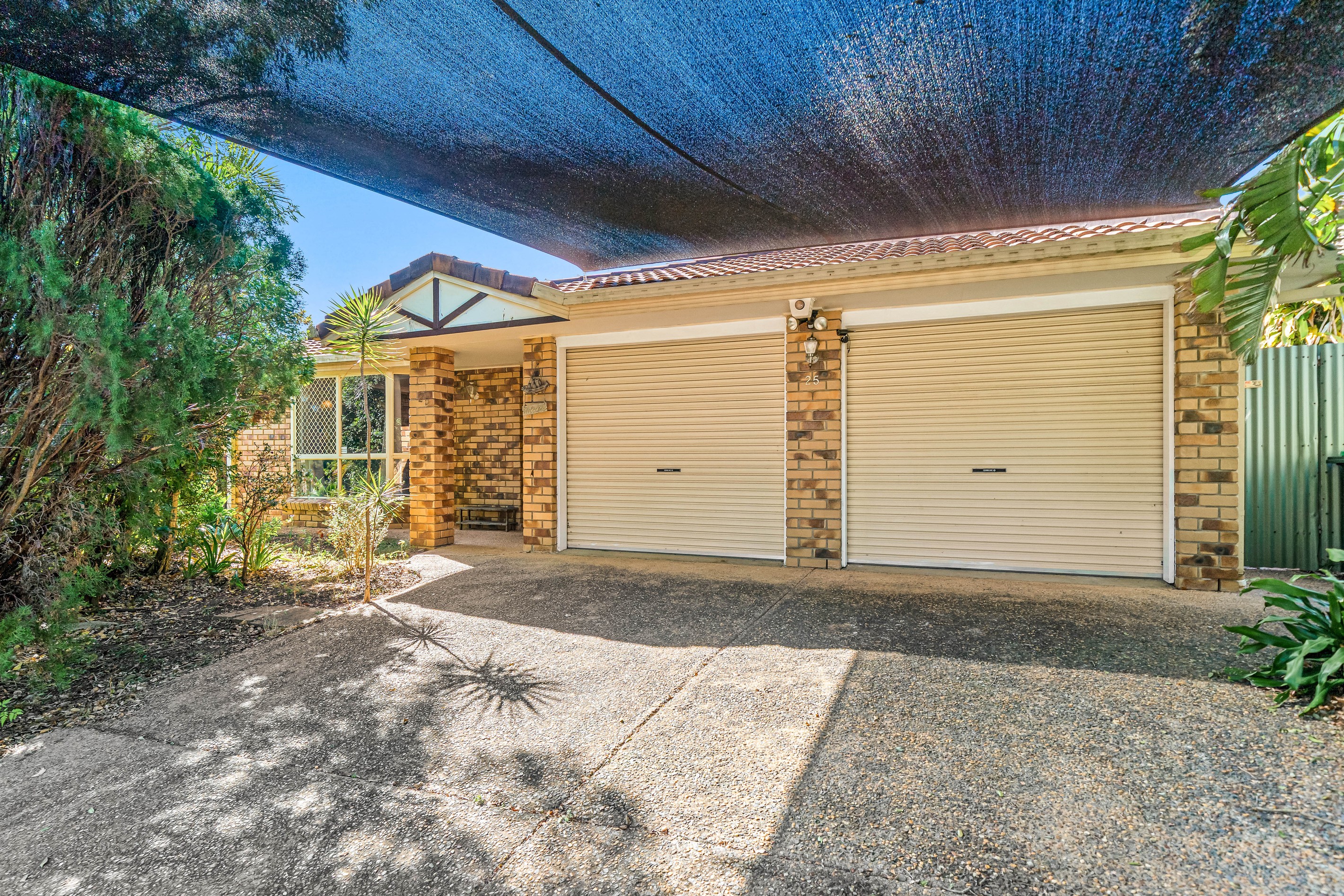 25 Noosa Court, Hillcrest, QLD 4118