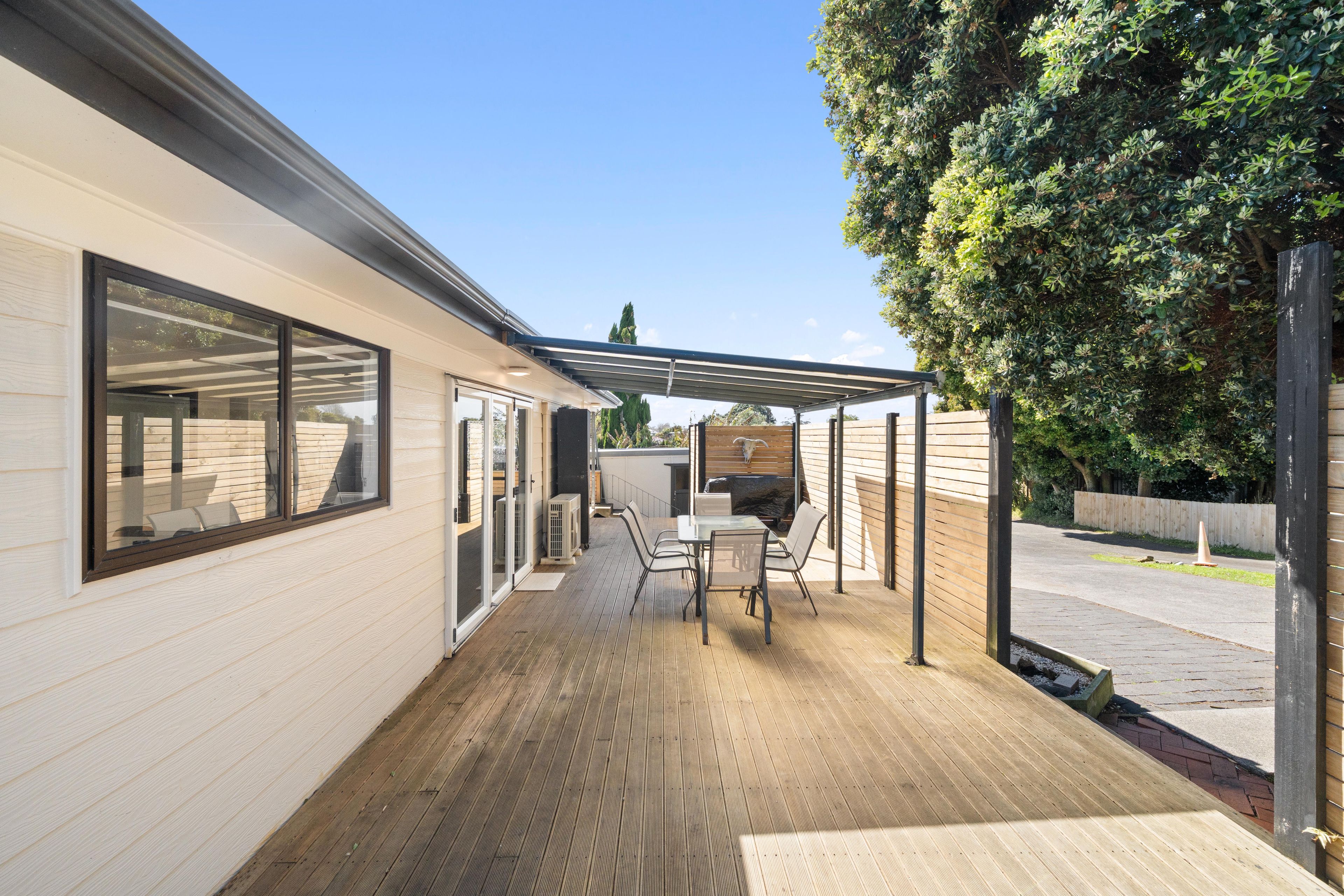 1/12 Taitimu Drive, Weymouth, Manukau City
