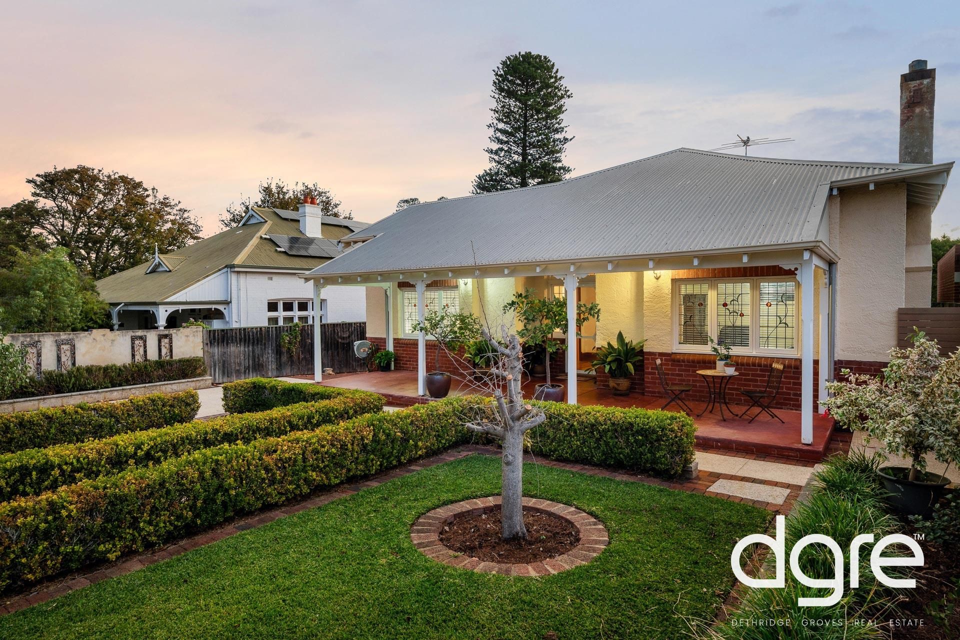 23 Dalgety Street, East Fremantle WA 6158
