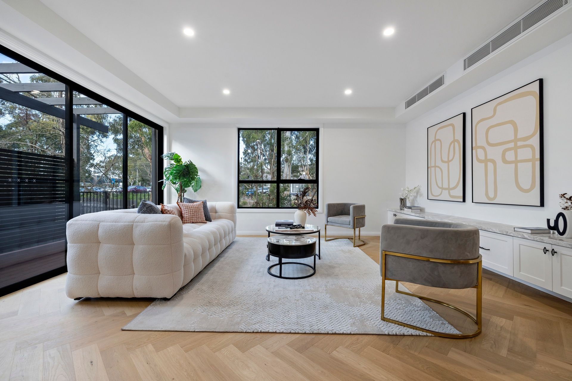 2/6 Ivanhoe Street, Glen Waverley, VIC 3150