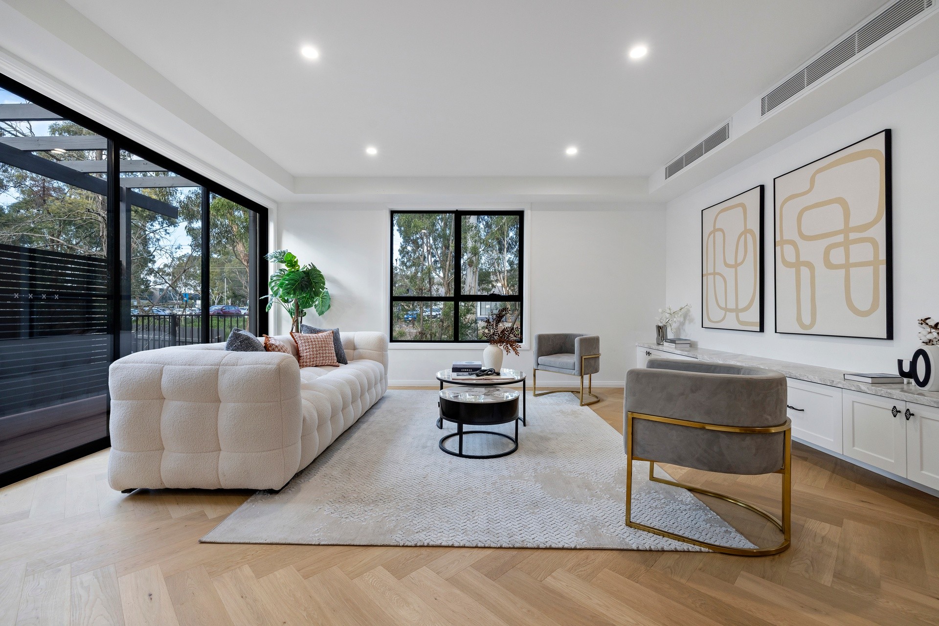 2/6 Ivanhoe Street, Glen Waverley, VIC 3150