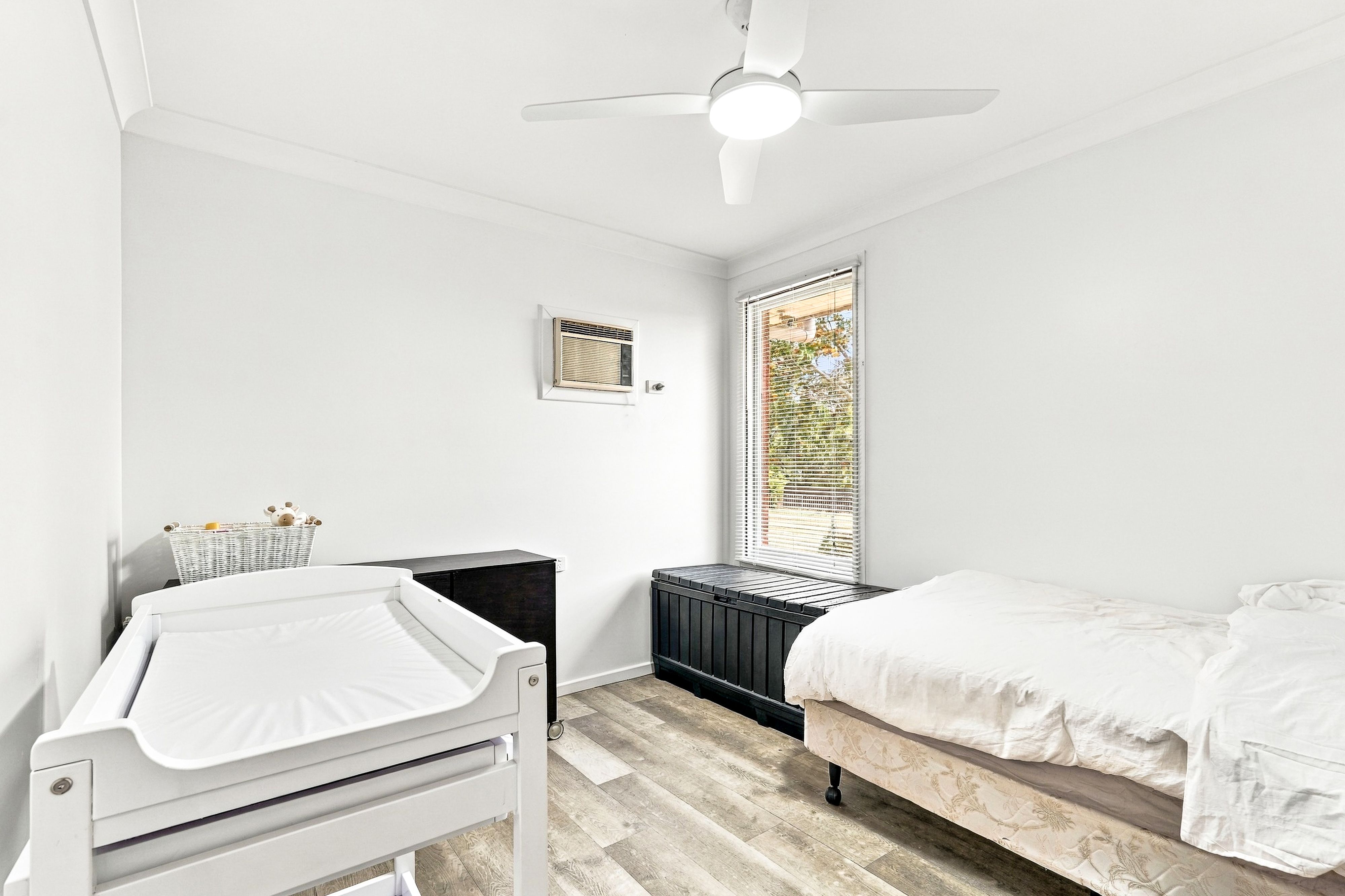 2 Beagle Place — photo 7 of 19