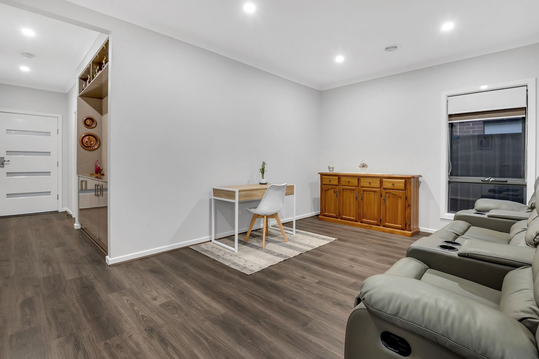 19 Woodgrove Street, Craigieburn, VIC 3064