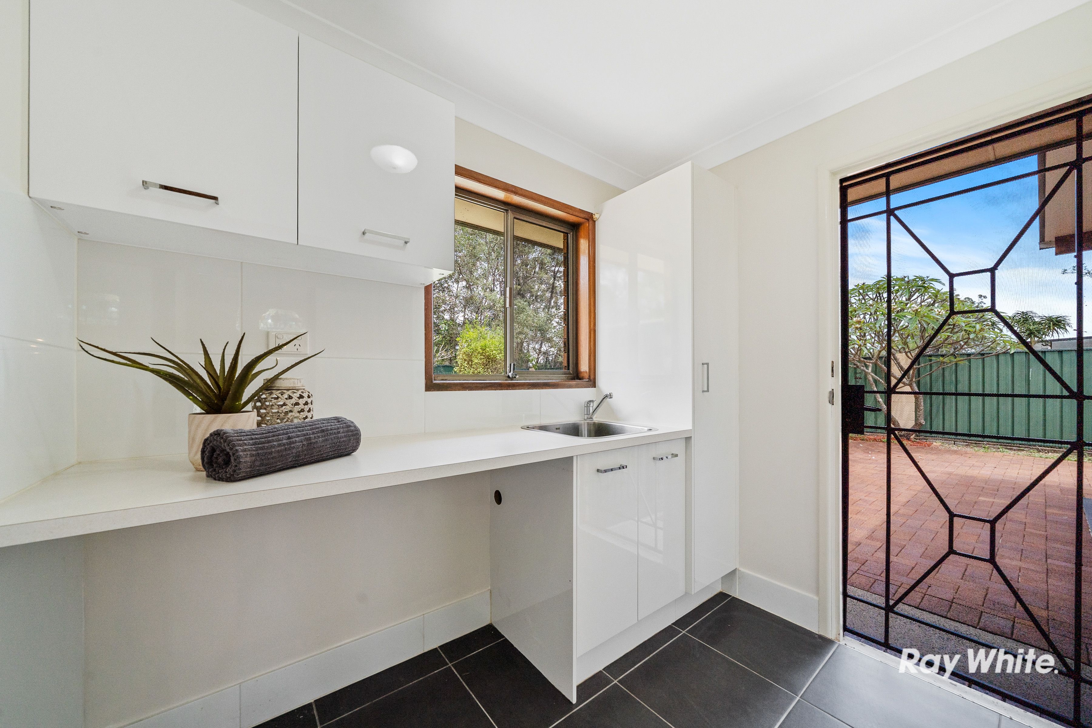 21 Petringa Crescent — photo 23 of 30