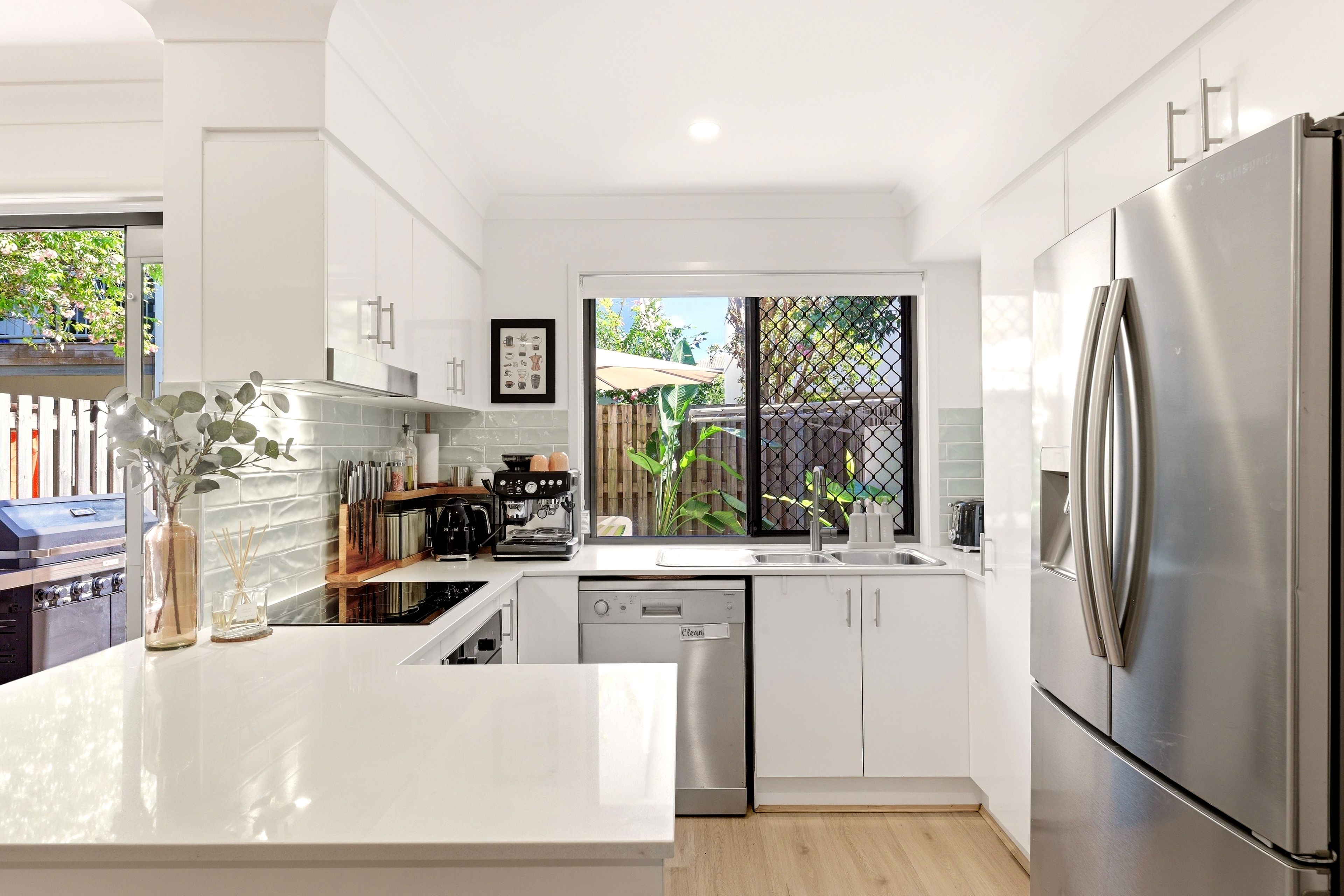 30/26 Yaun Street — photo 3 of 24
