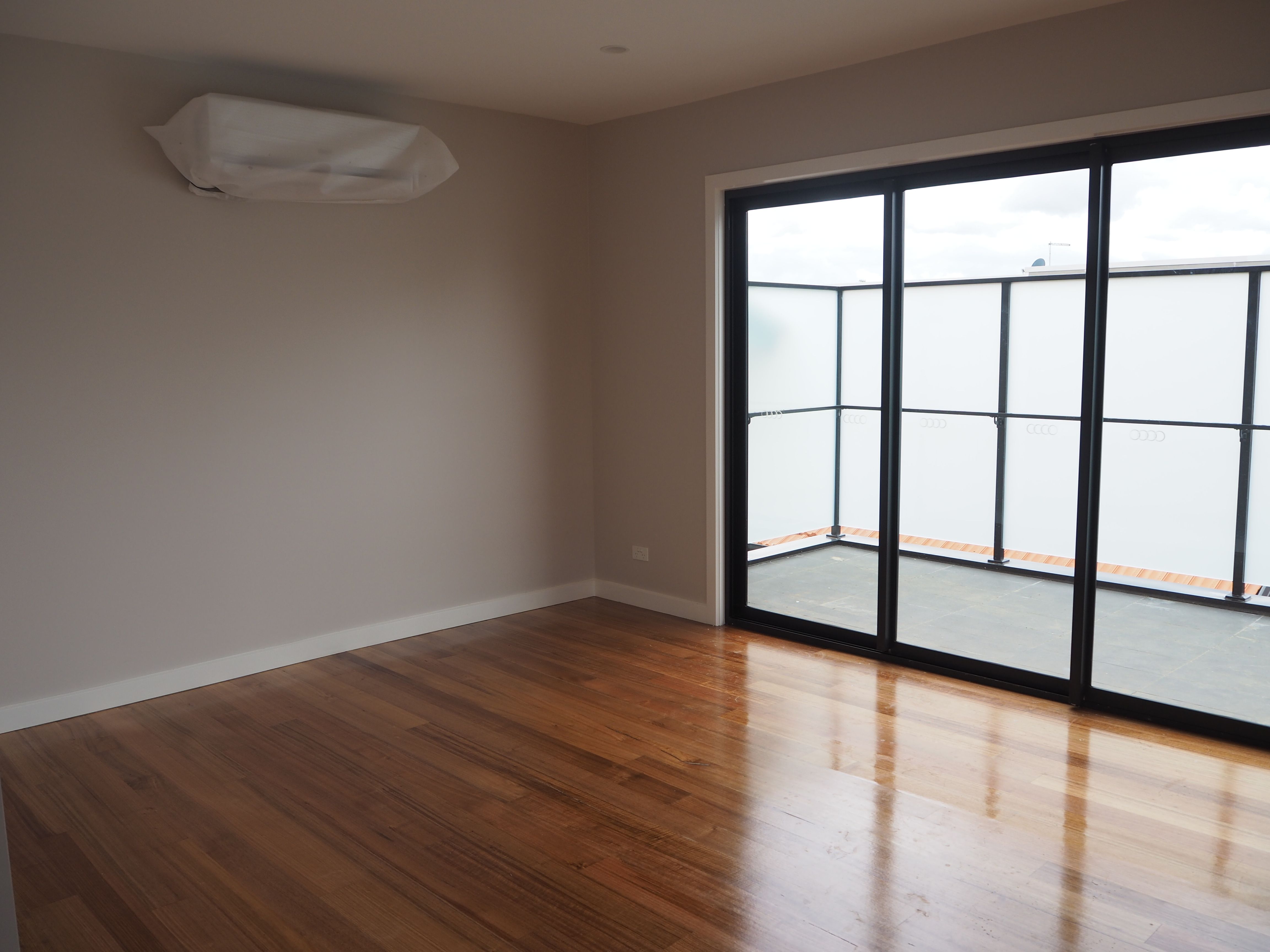 1/136 Wood Street, Preston, VIC 3072