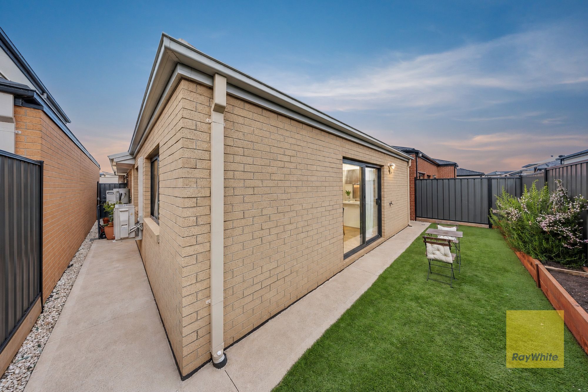 6 Moombill Road — photo 14 of 14