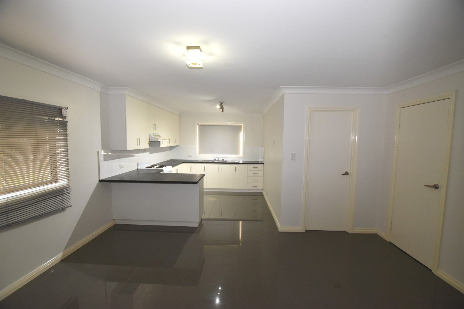 1/8 Nothling Street, New Auckland, QLD 4680