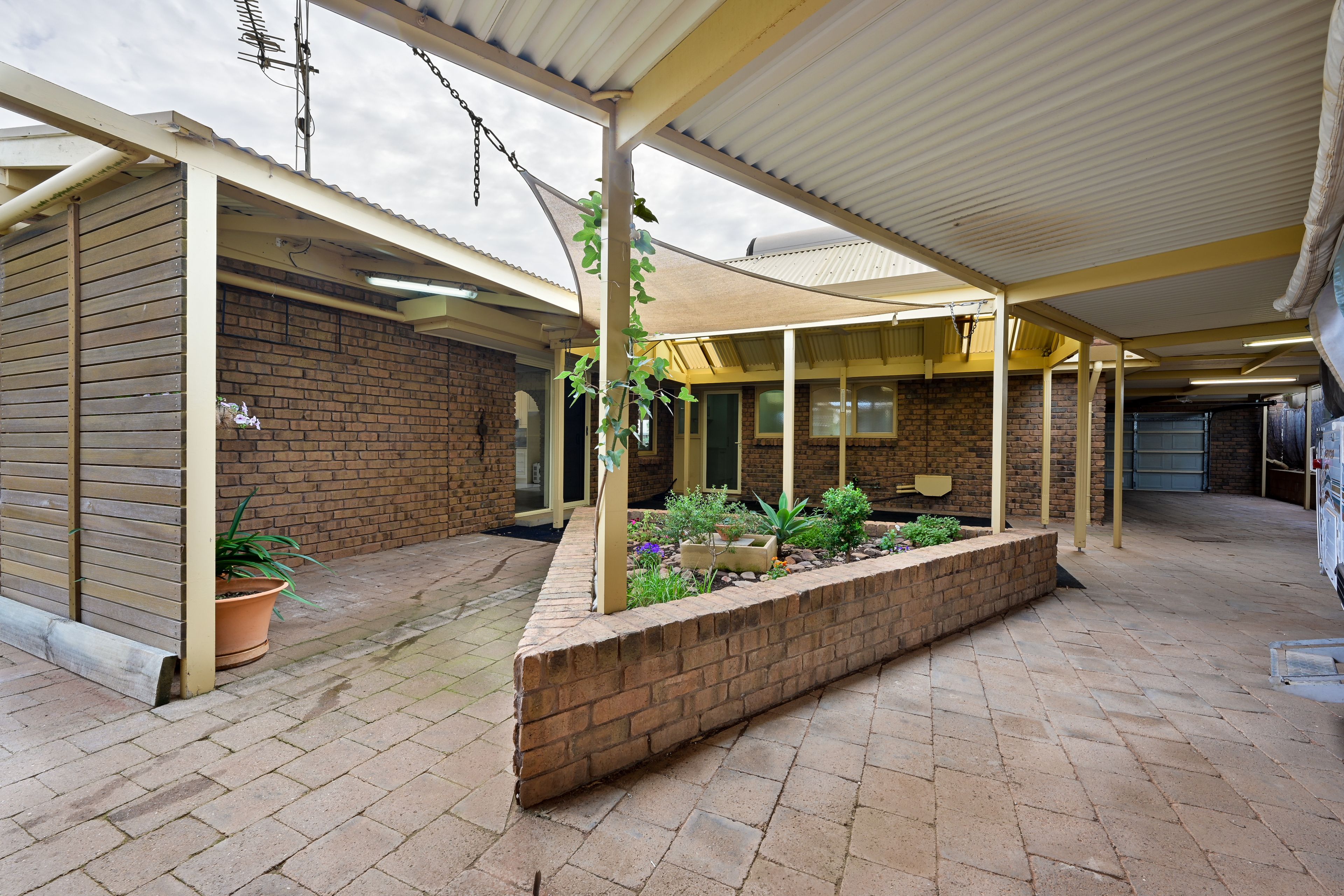4 Reynolds Court — photo 19 of 23