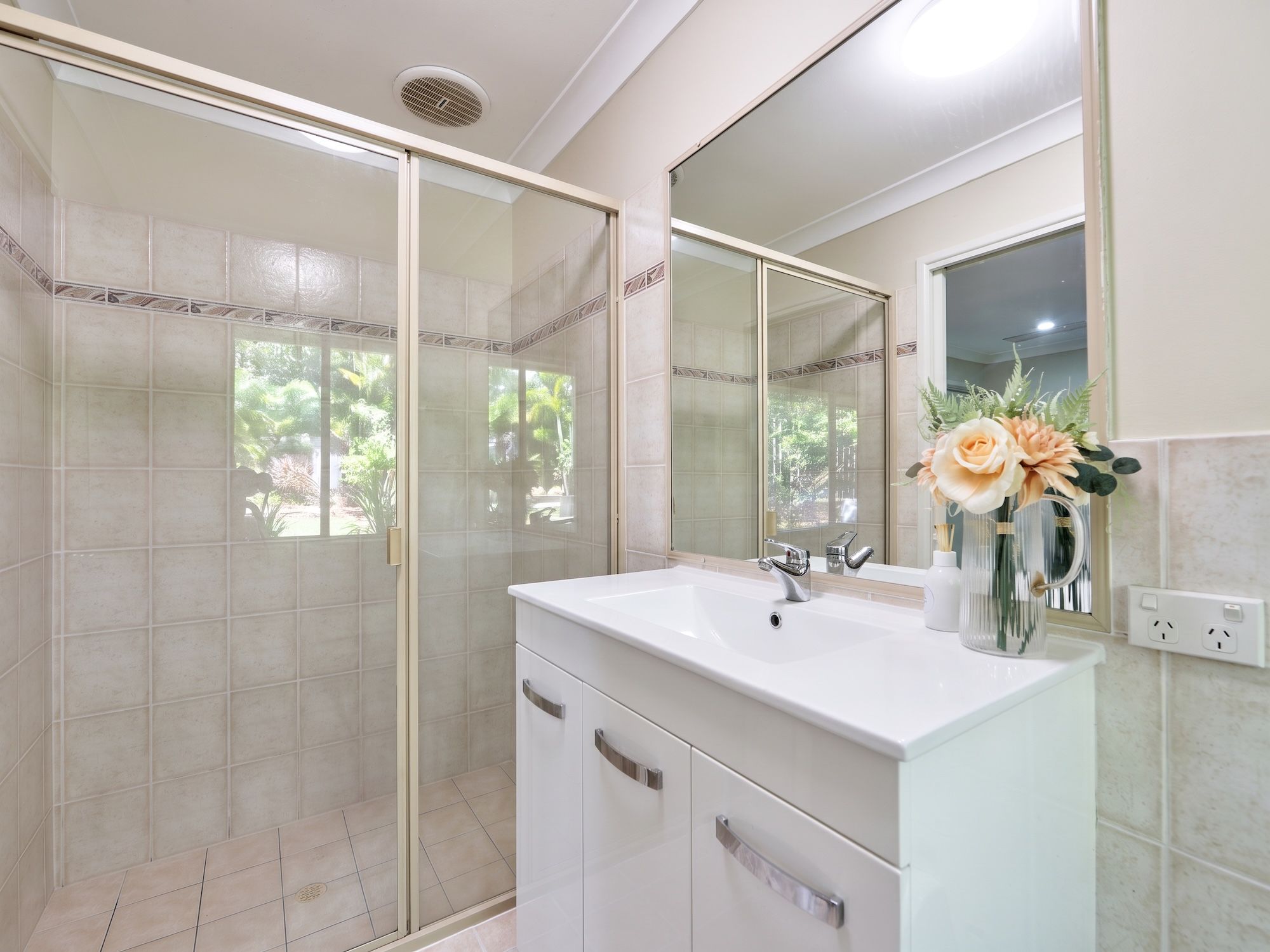 17 Lambor Drive — photo 9 of 22
