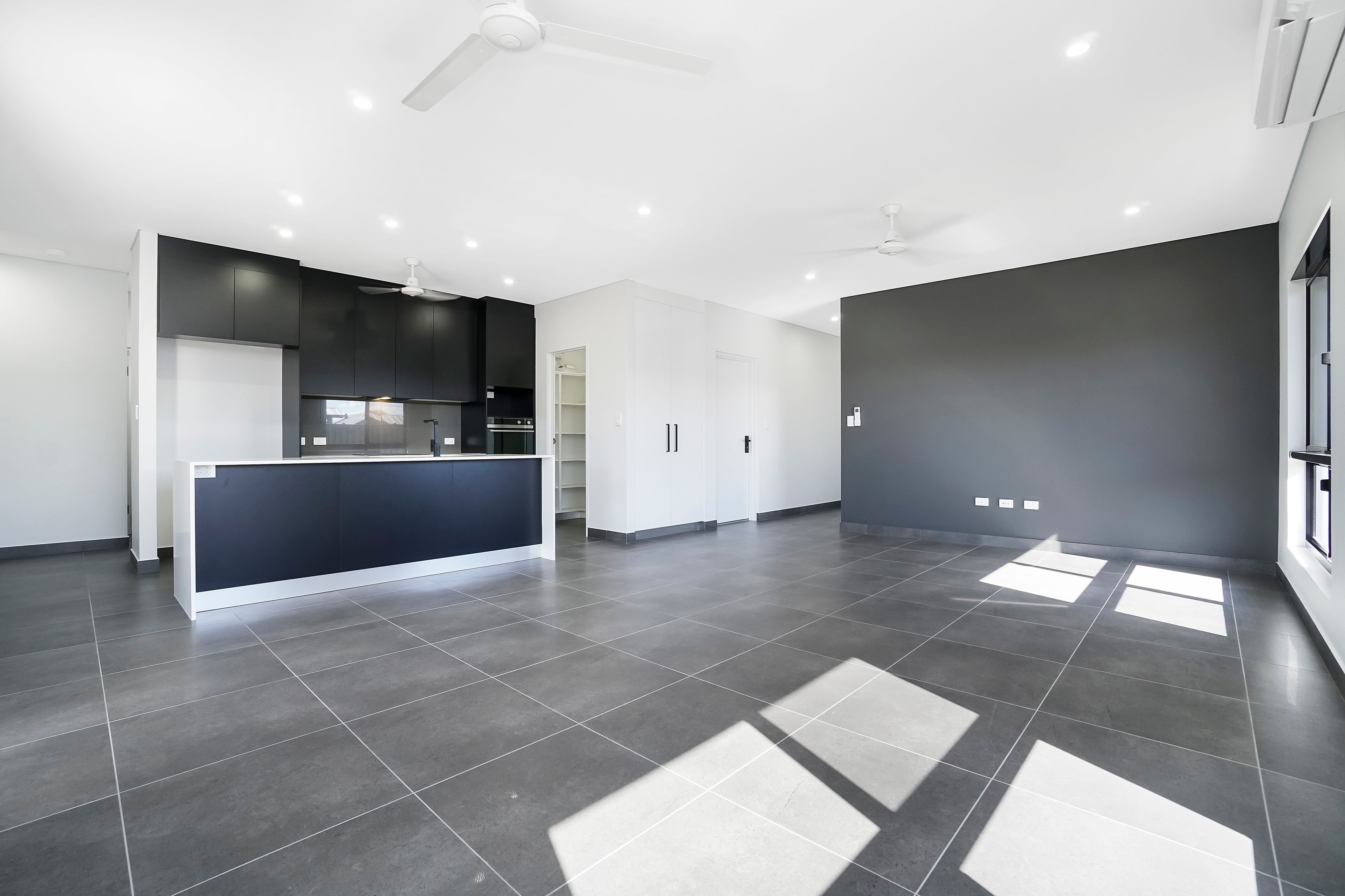 17 Letts Crescent — photo 6 of 19