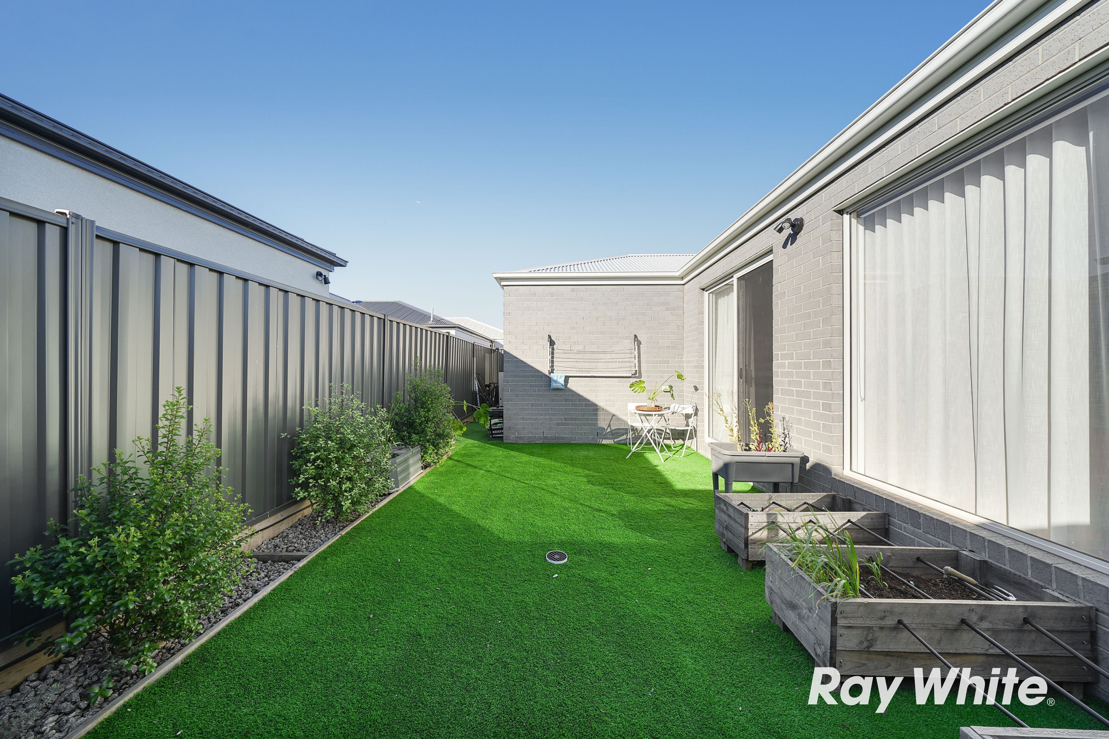 27 Calf Street — photo 17 of 17