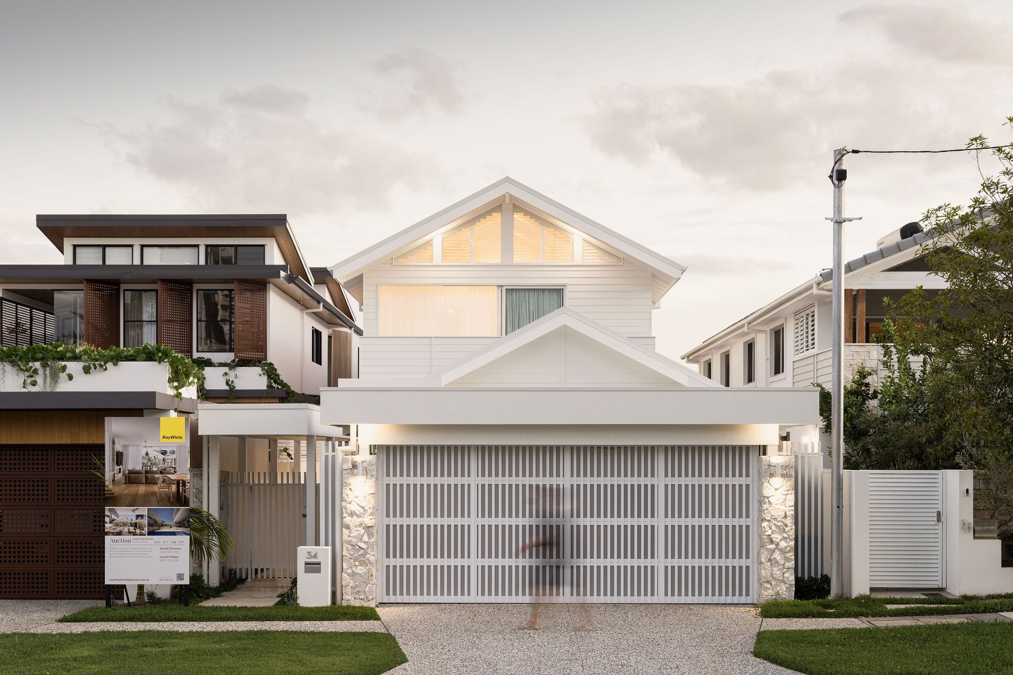 34 Sunbrite Avenue, Mermaid Beach QLD 4218
