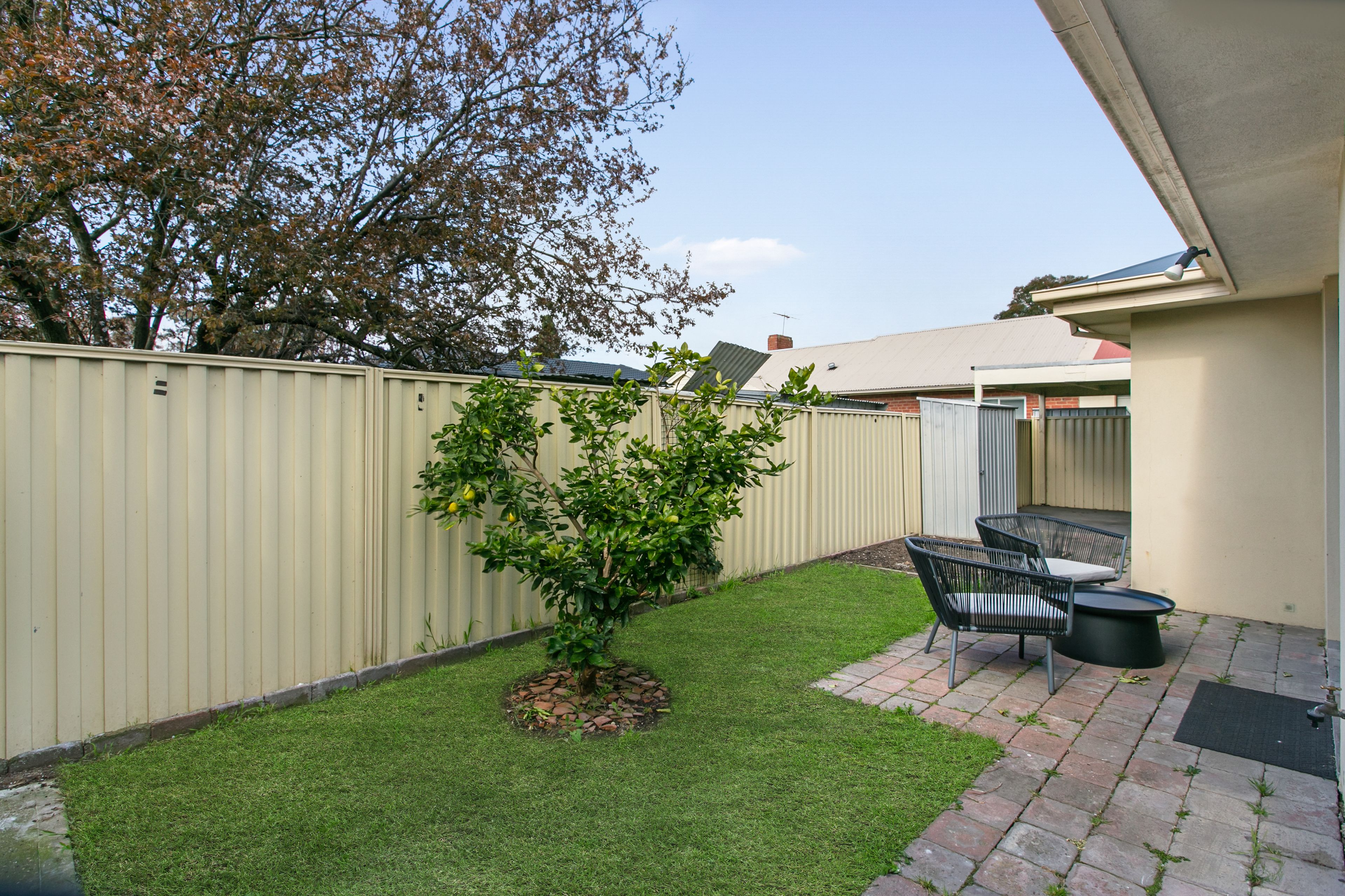91A Royal Parade — photo 10 of 11