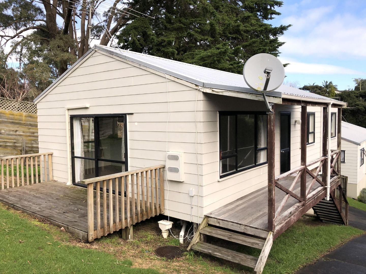 2/25 Gazelle Avenue, Beach Haven, North Shore City