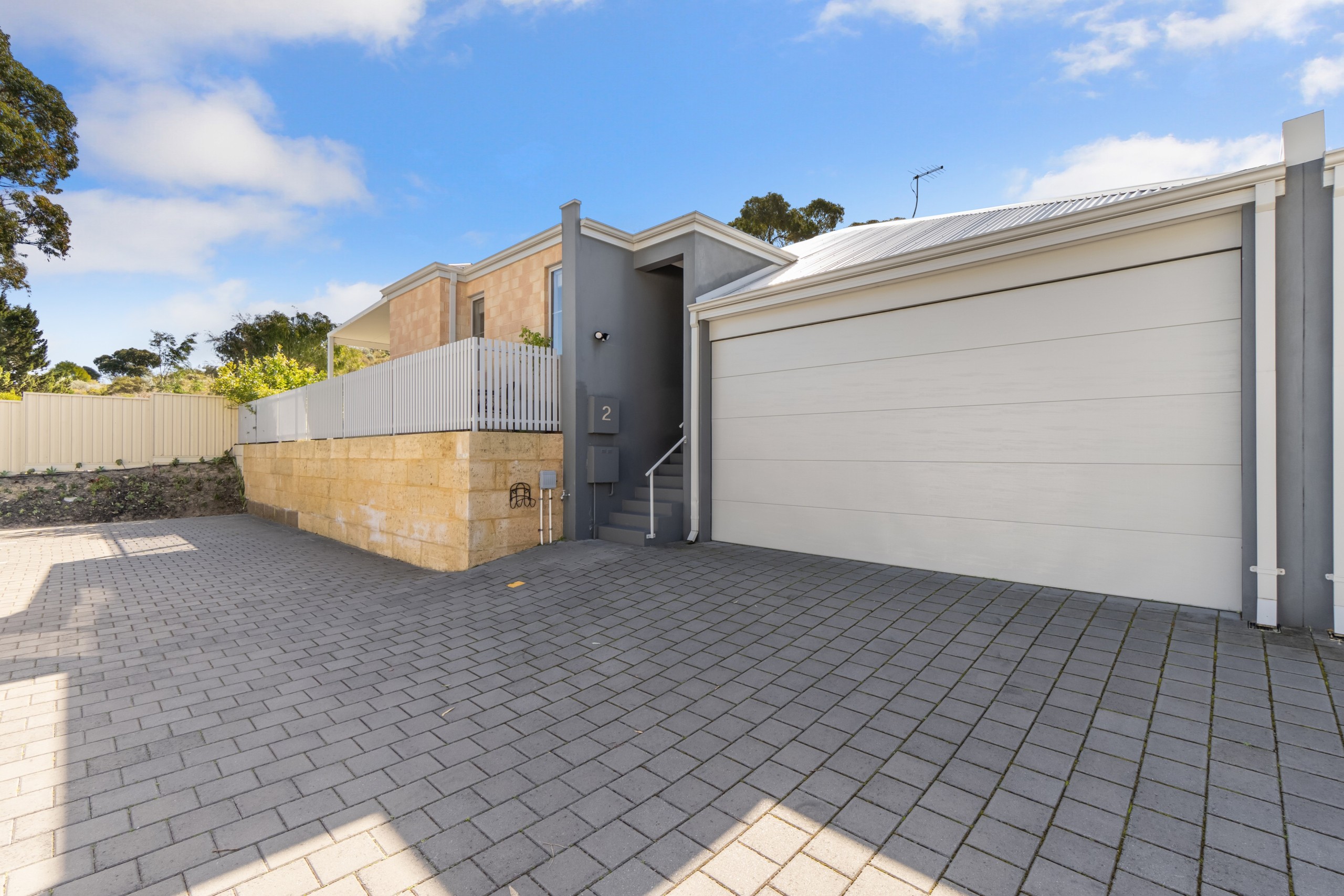 2/7 Mayhill Place, Craigie, WA 6025
