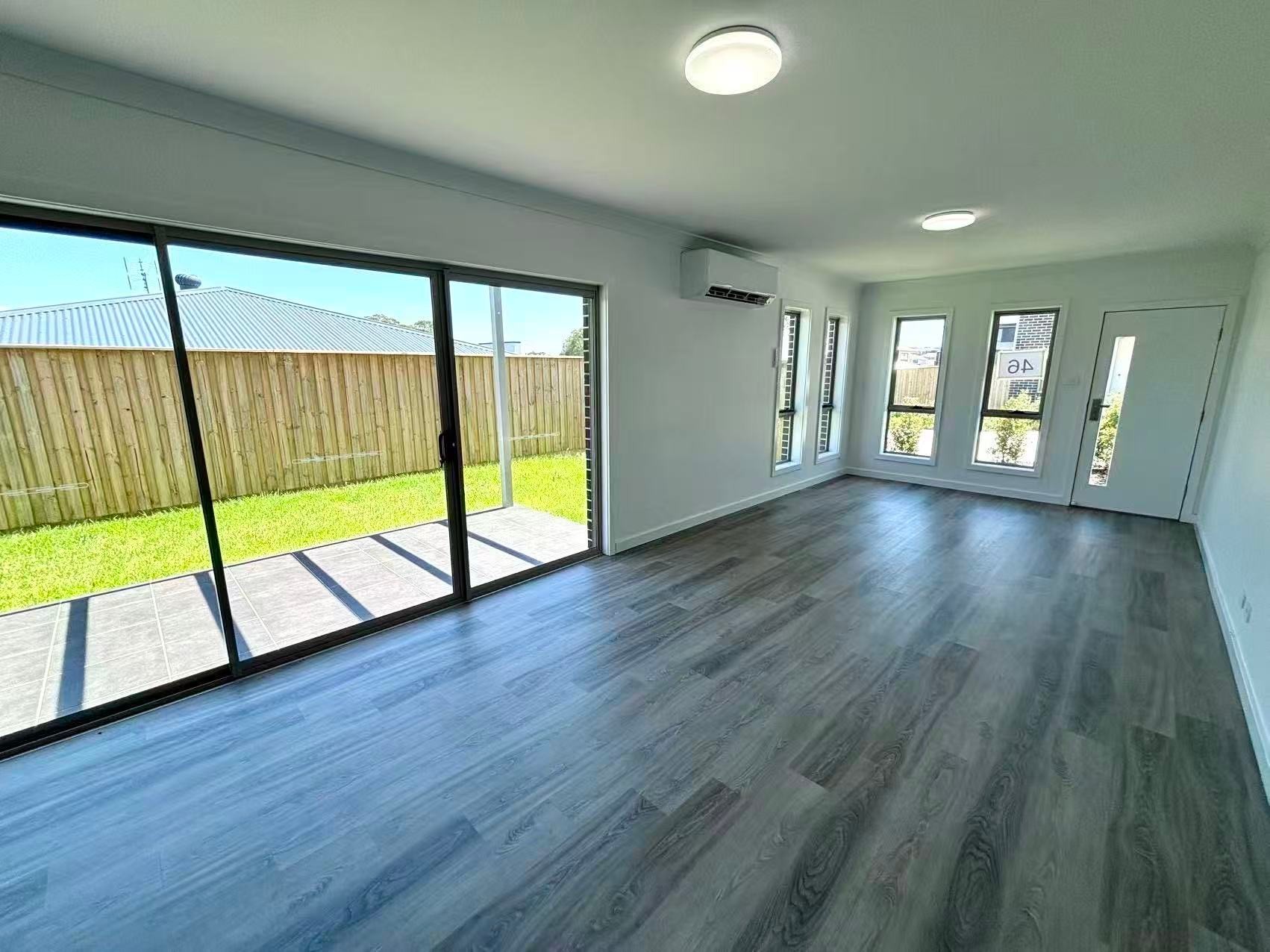 1 Latifa Glade, Riverstone, NSW 2765