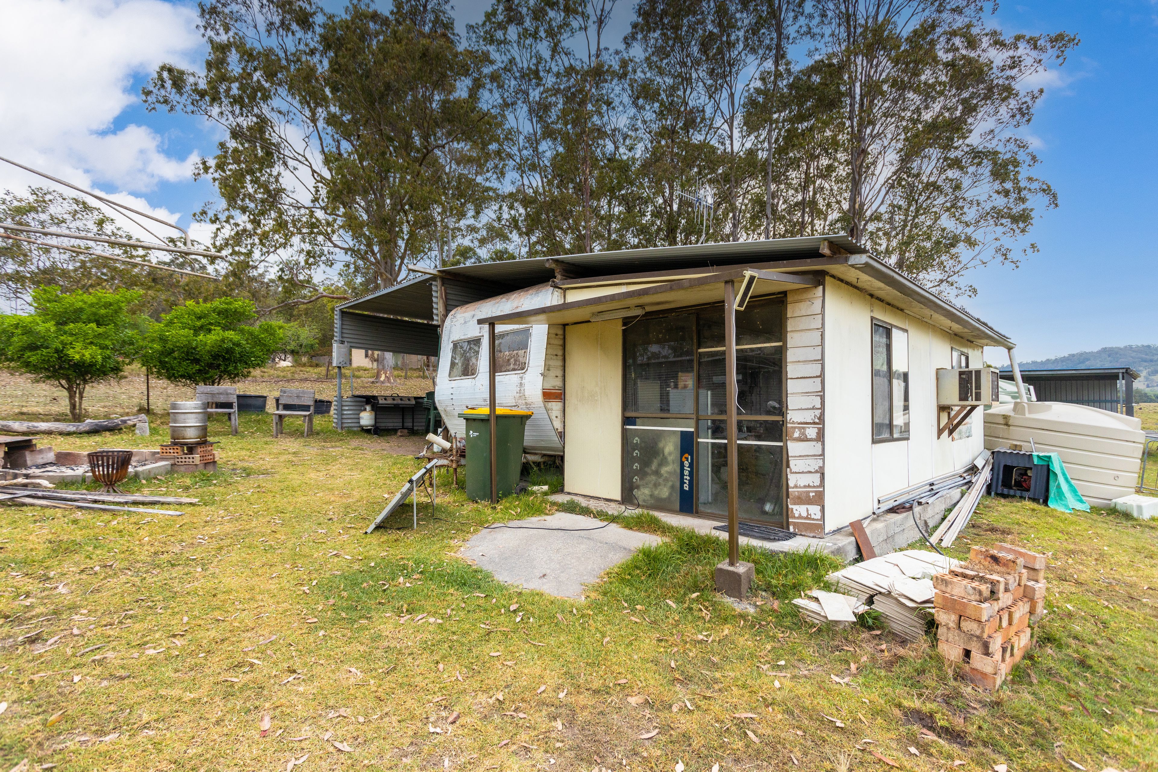 561 Kimbriki Road — photo 3 of 17
