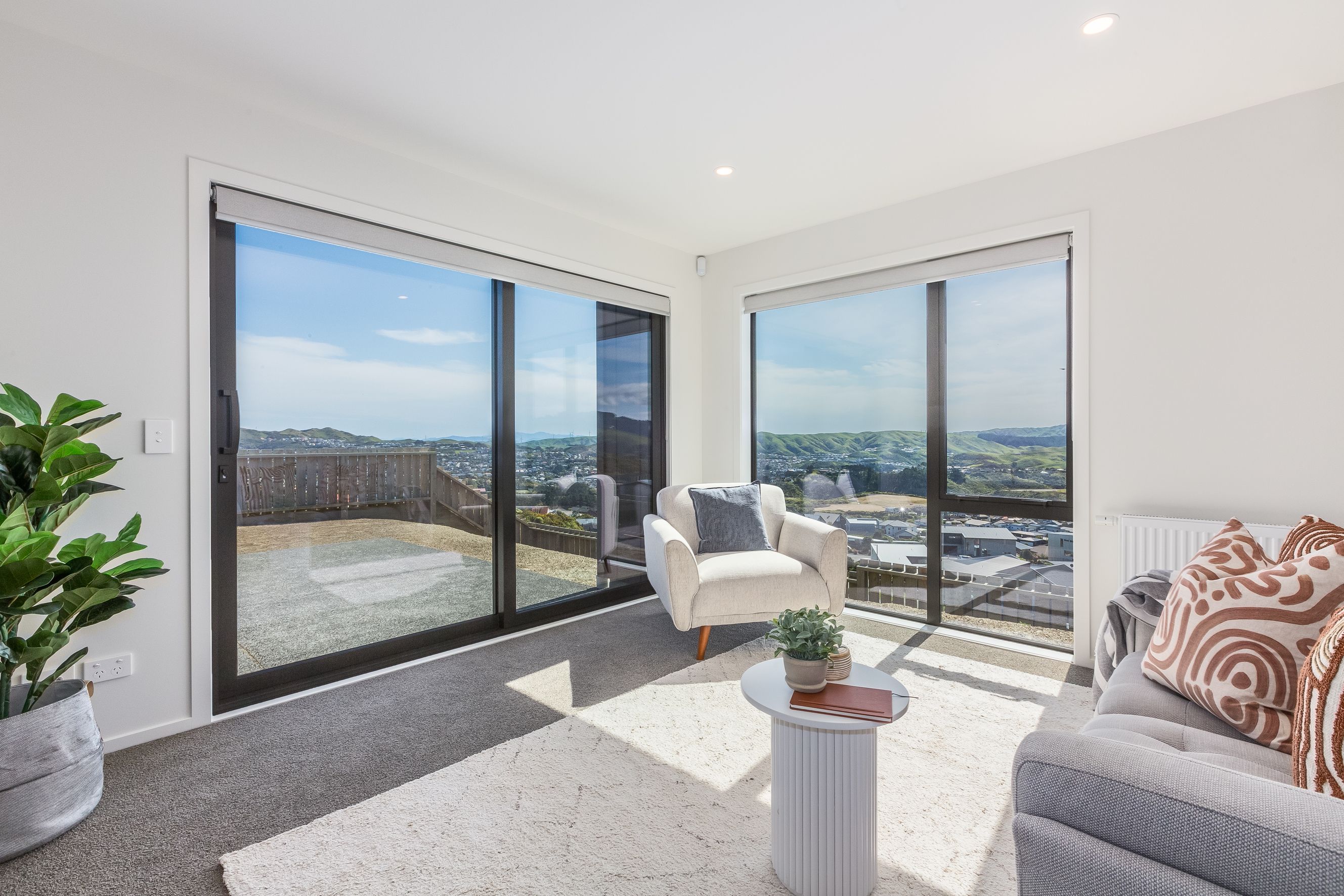 26 Lemonwood Way, Woodridge, Wellington City 6037 Sold House Ray