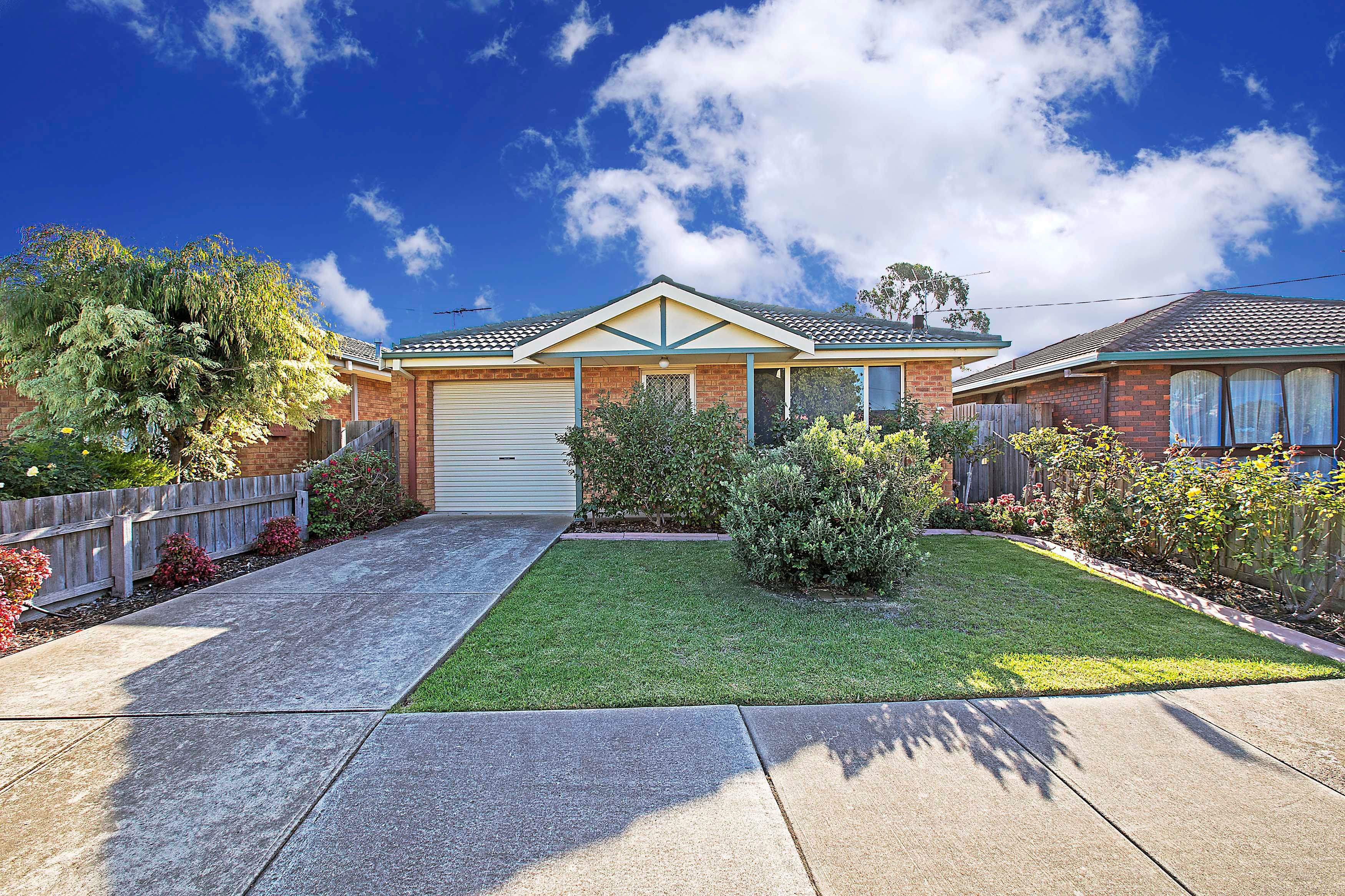 2/8 Finchfield Lane, Belmont, VIC 3216