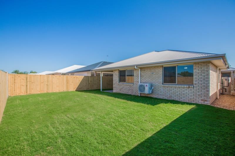 4 Paradise Street, Yarrabilba, QLD 4207