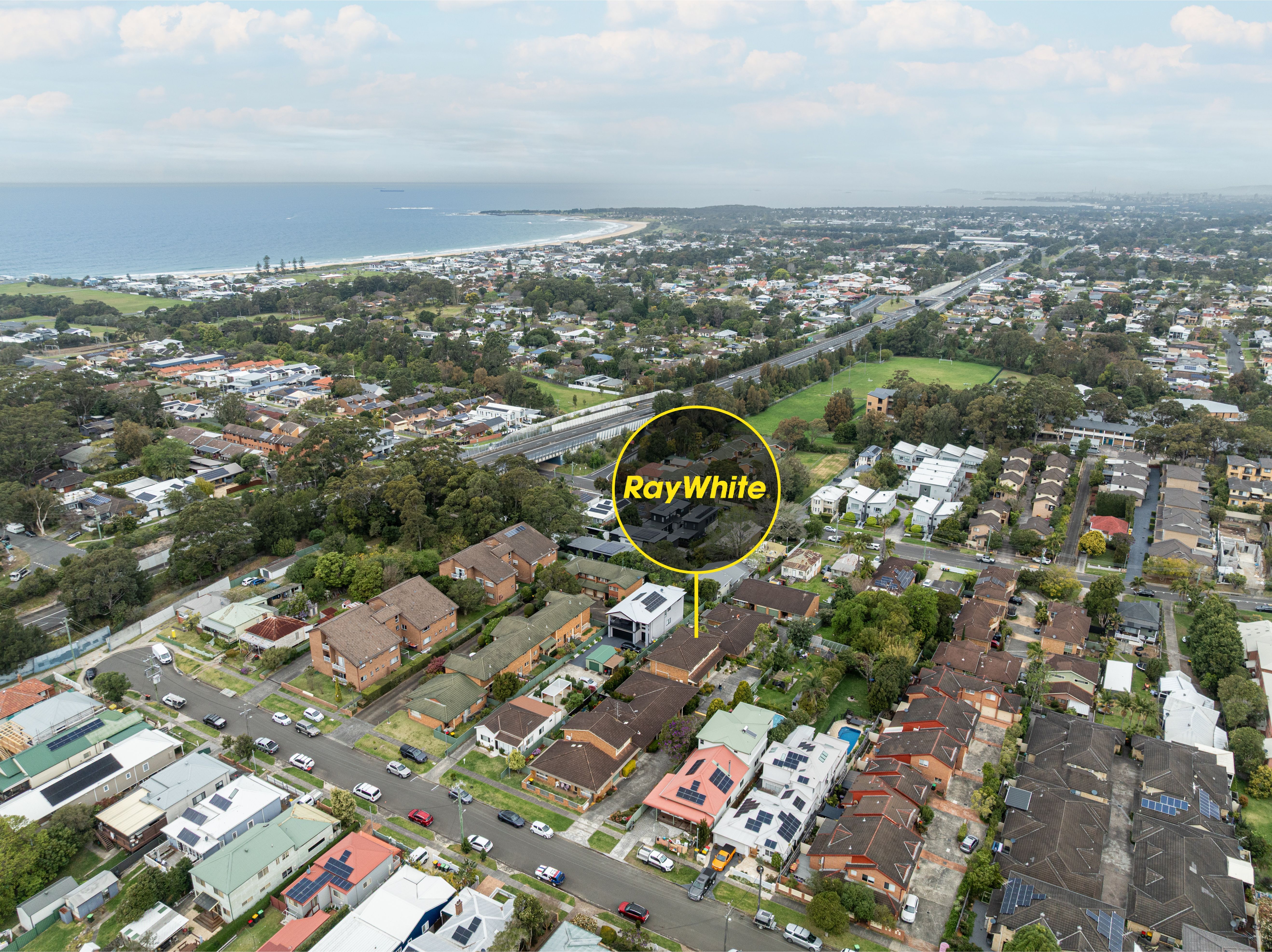 6/60 Russell Street — photo 3 of 15