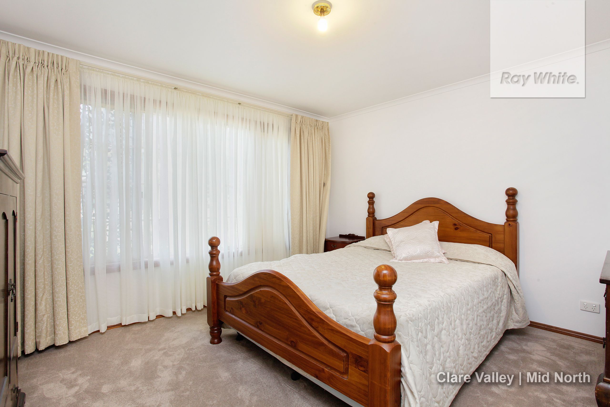 1 McKinnon Park, Clare, SA 5453