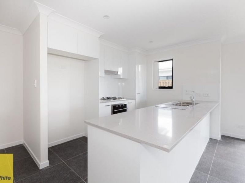 9 Barron Court, Pimpama, QLD 4209