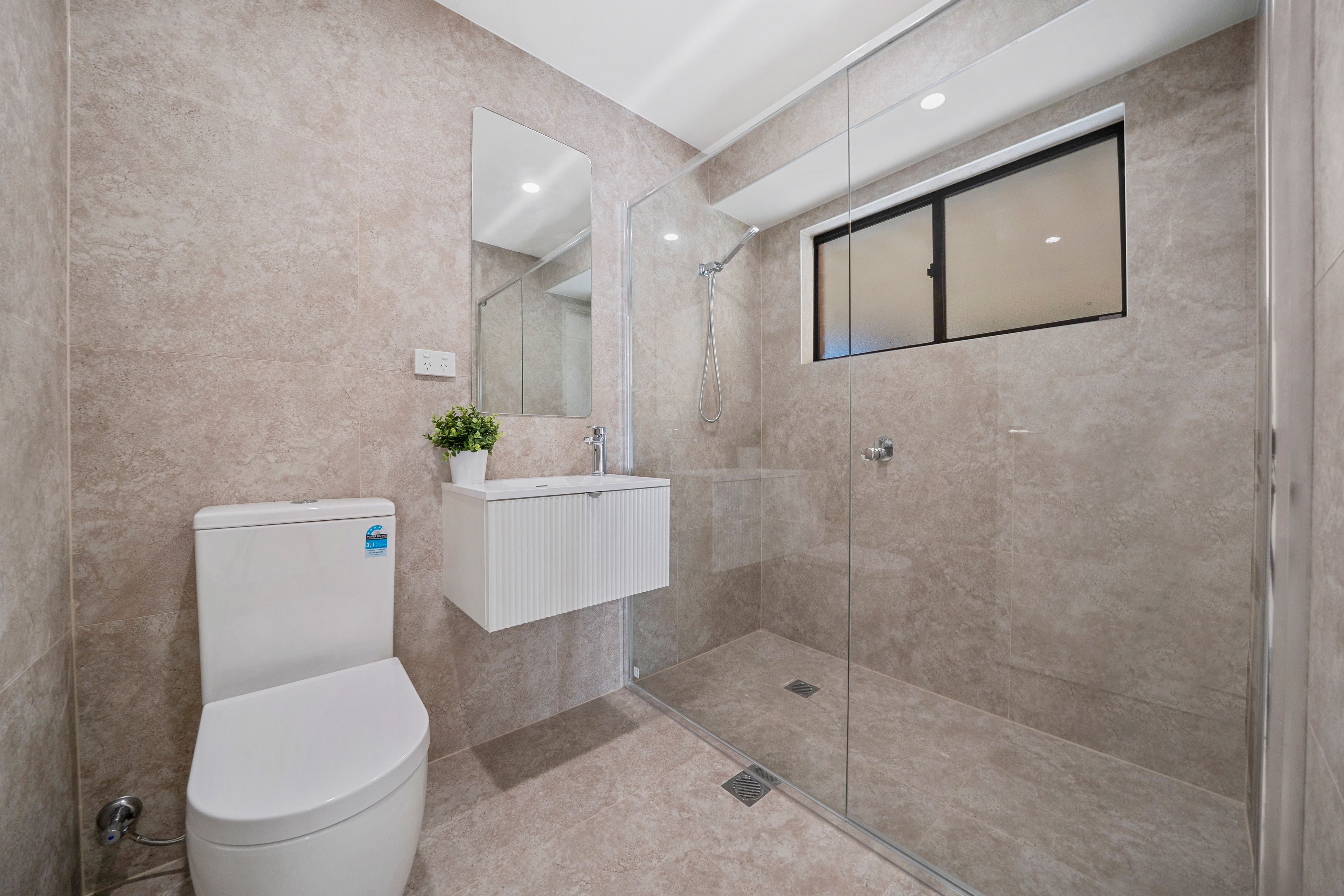 1 Kingsley Grove — photo 8 of 21