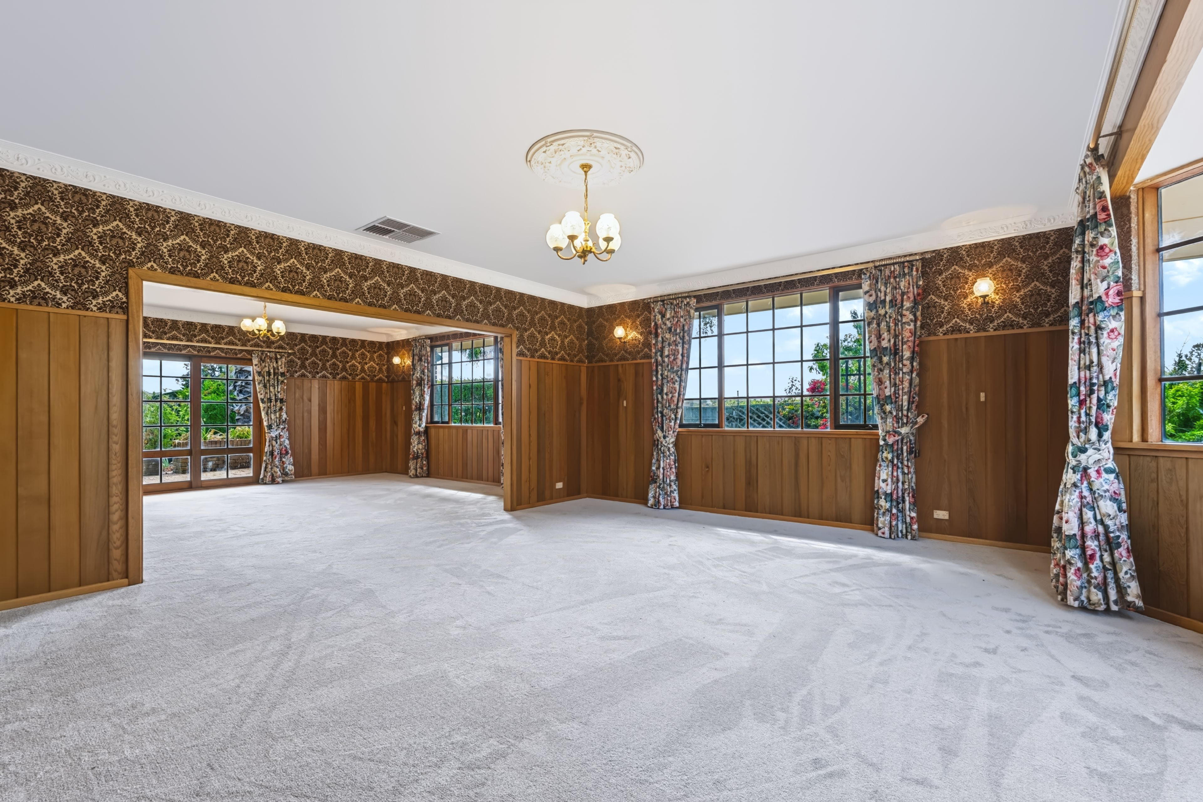 98 Green Valley Drive — photo 12 of 27