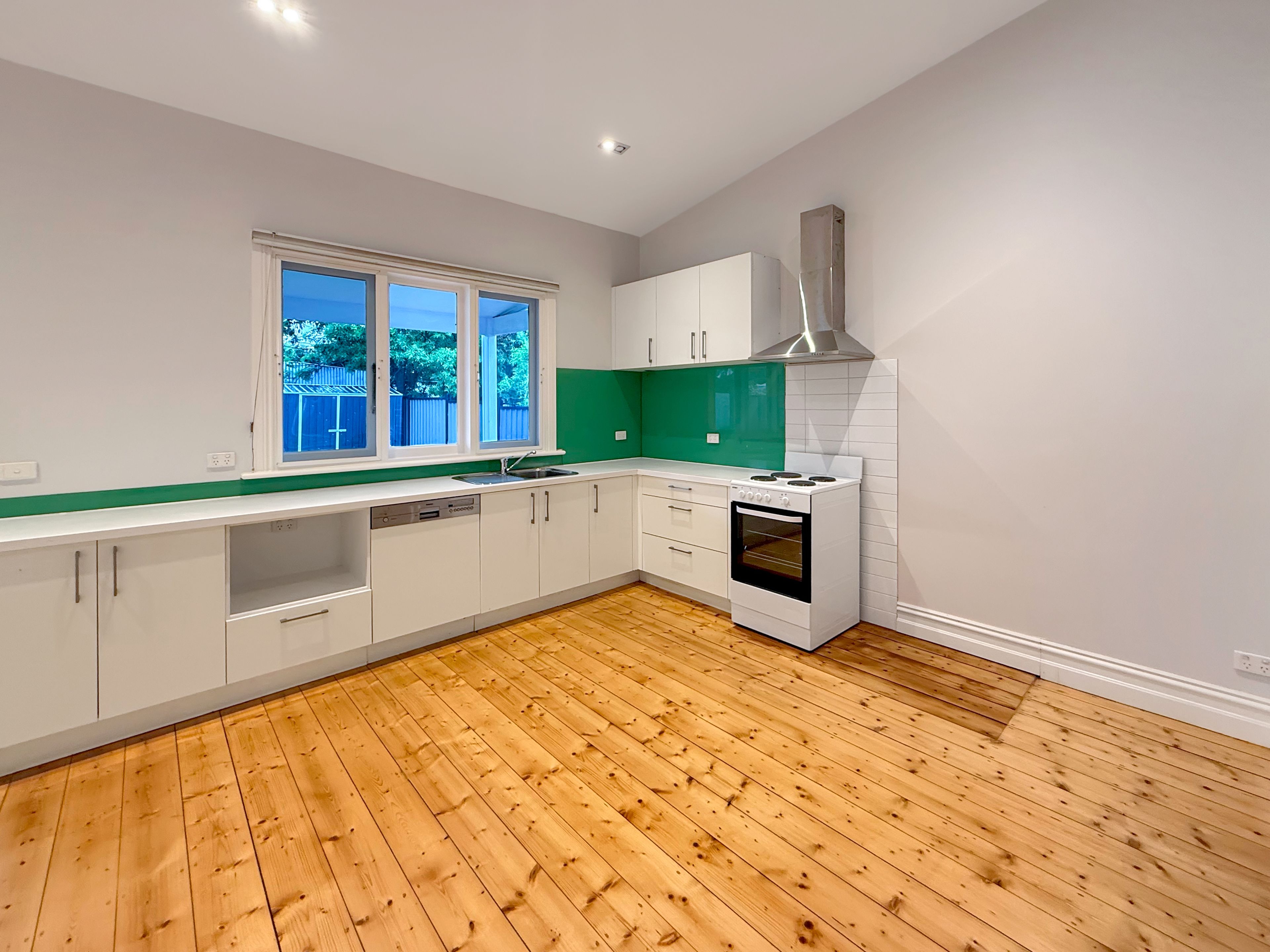 4/55 Anderson Street, Avenel, VIC 3664
