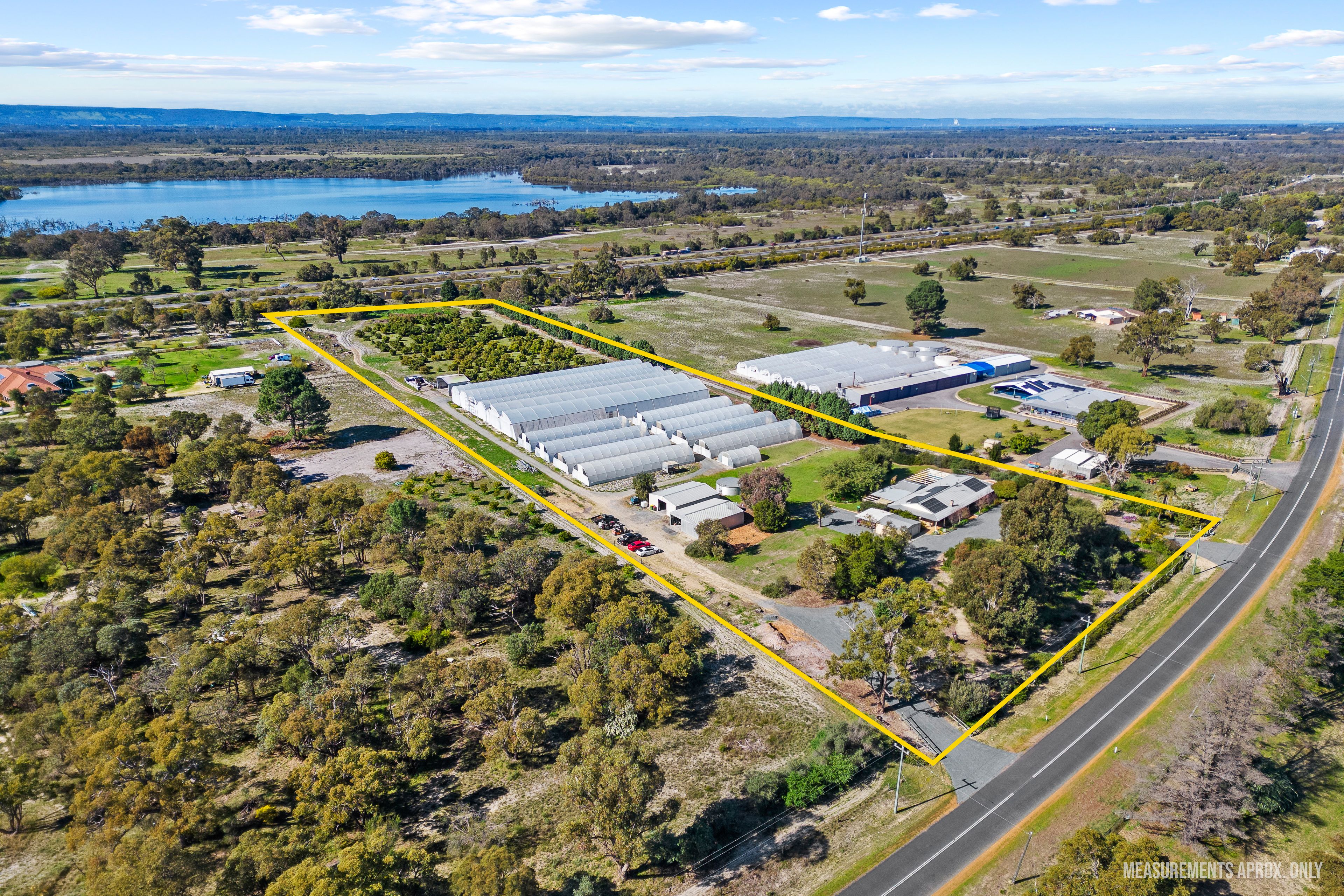 190 Amarillo Drive, Karnup, WA 6176