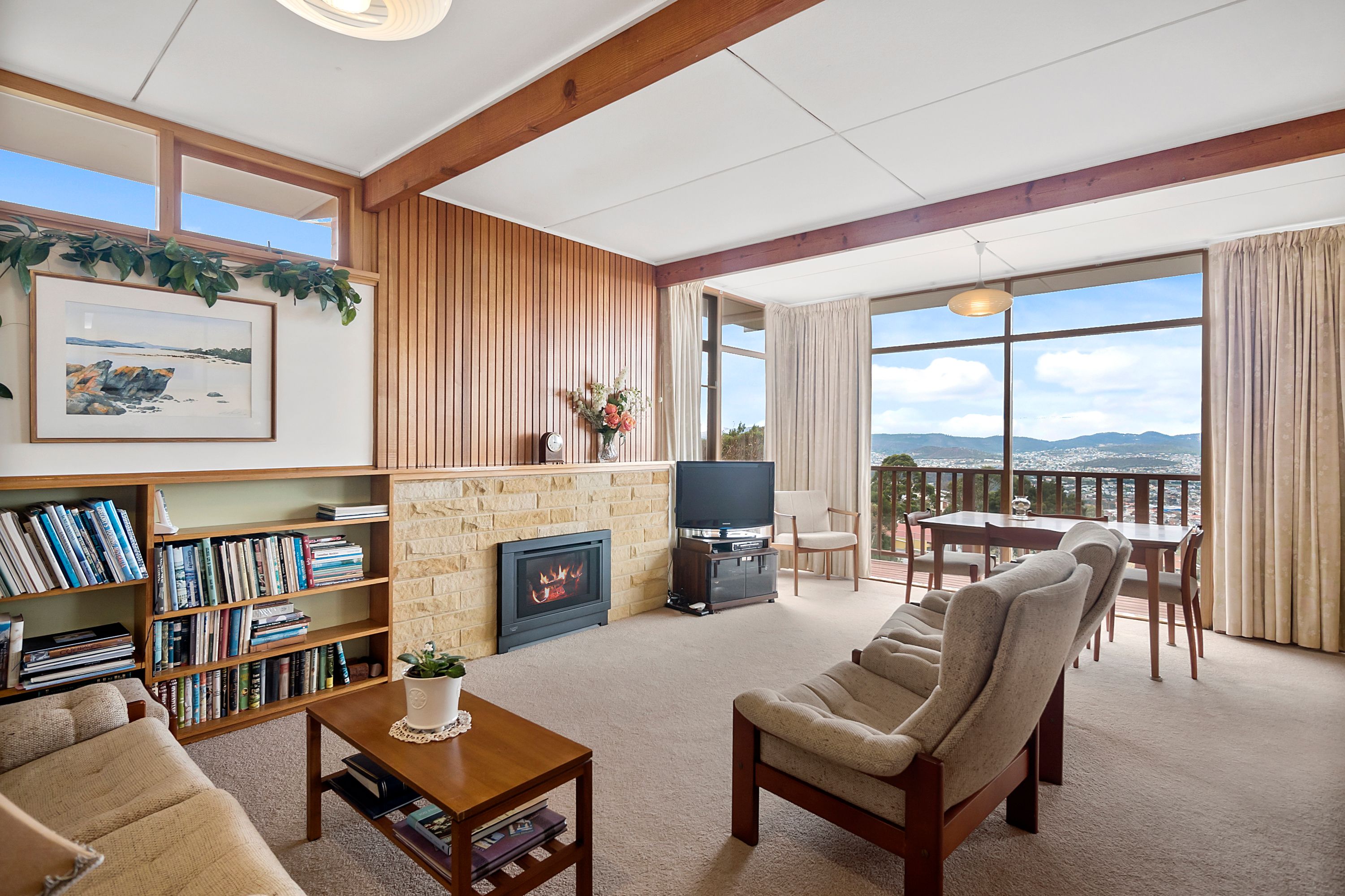 24 Weerona Avenue, Mount Stuart TAS 7000